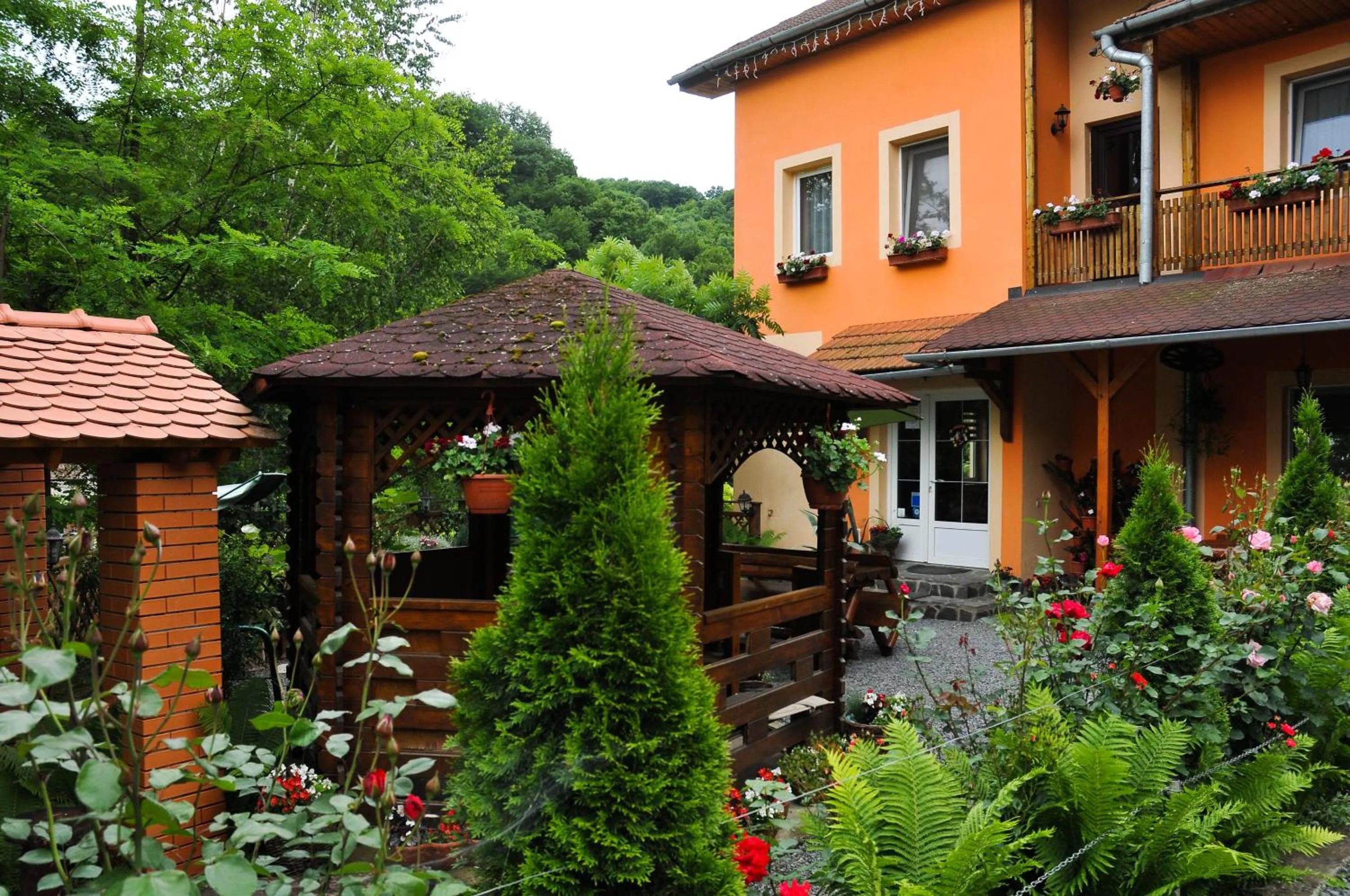 Property building in Pensiunea Ana Cristina