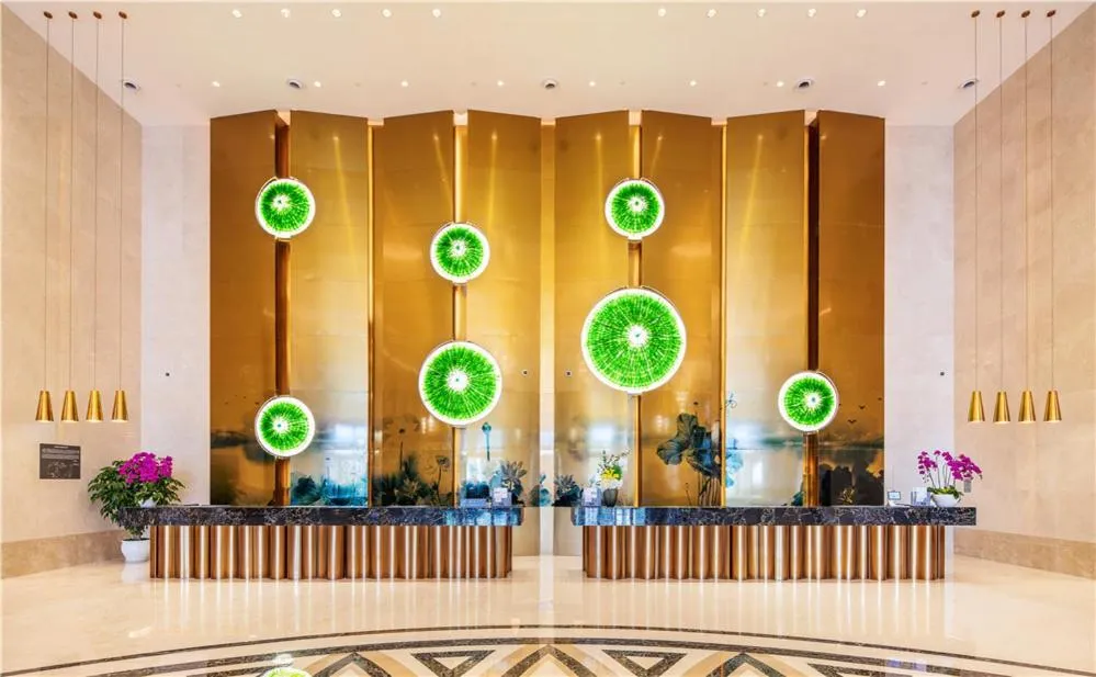 Howard Johnson New District Plaza ZiYang