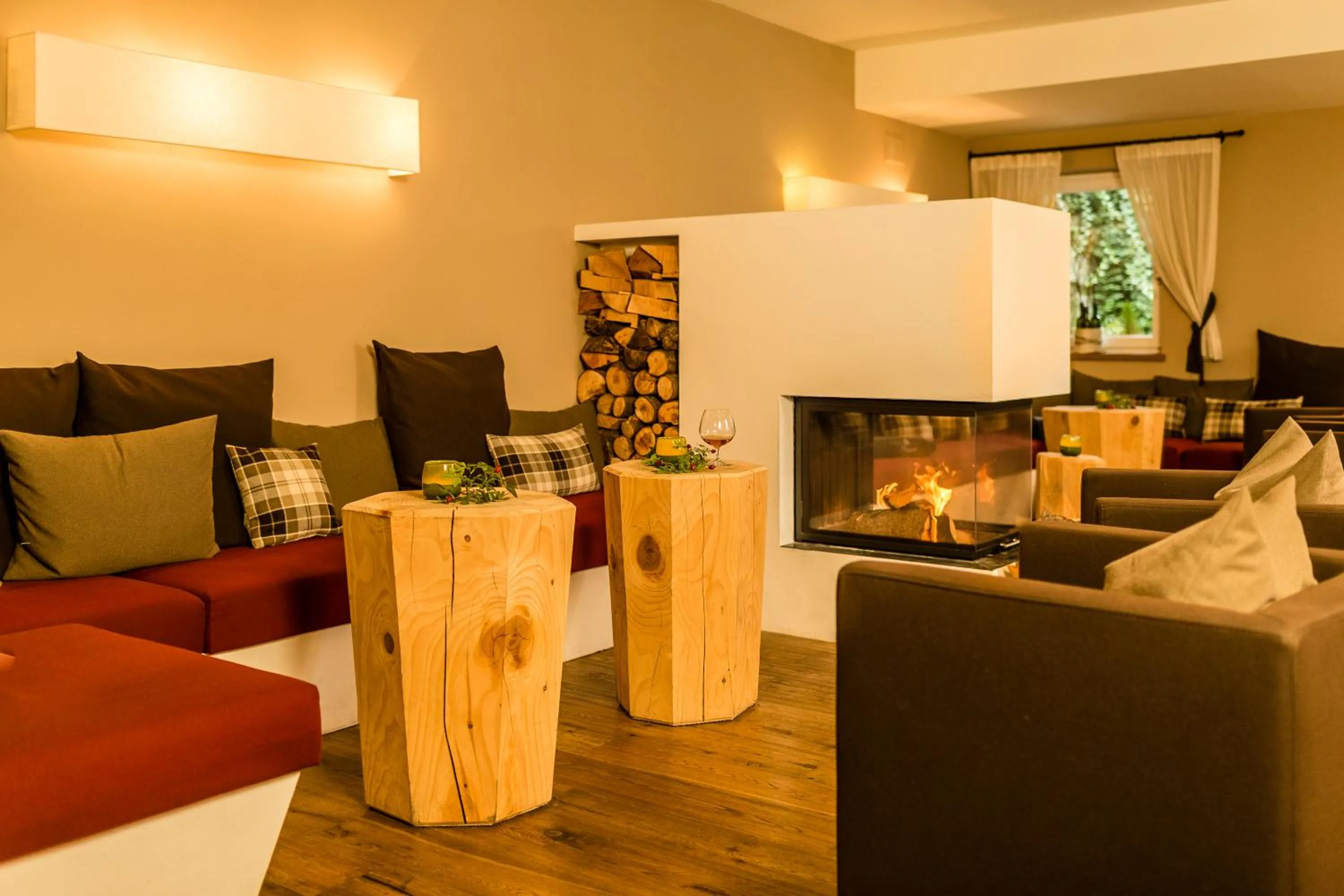 Lobby or reception in Hotel Mitterplatt (Schenna Resort)