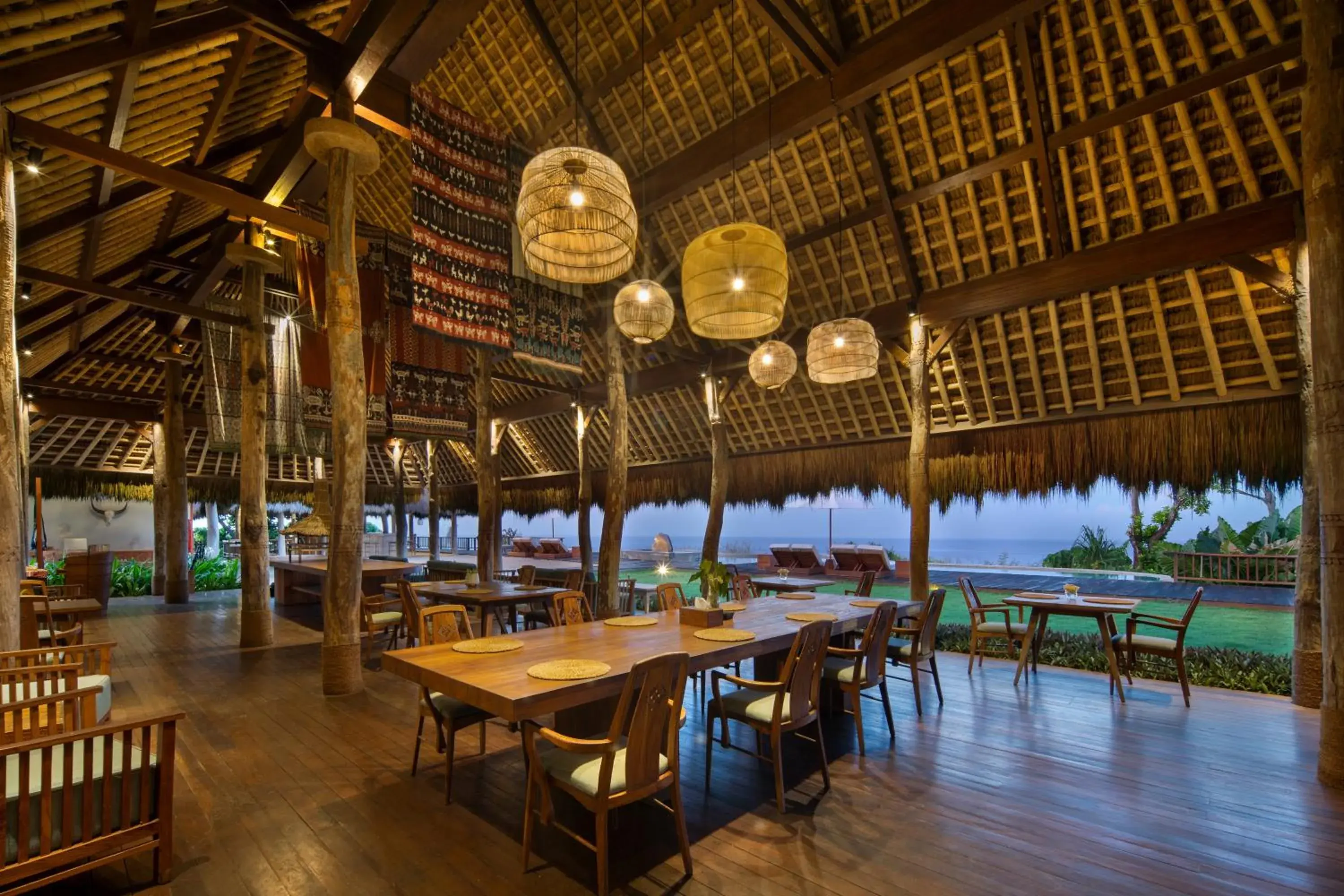 Restaurant/places to eat in Lelewatu Resort Sumba Restaurant/places to eat in Lelewatu Resort Sumba