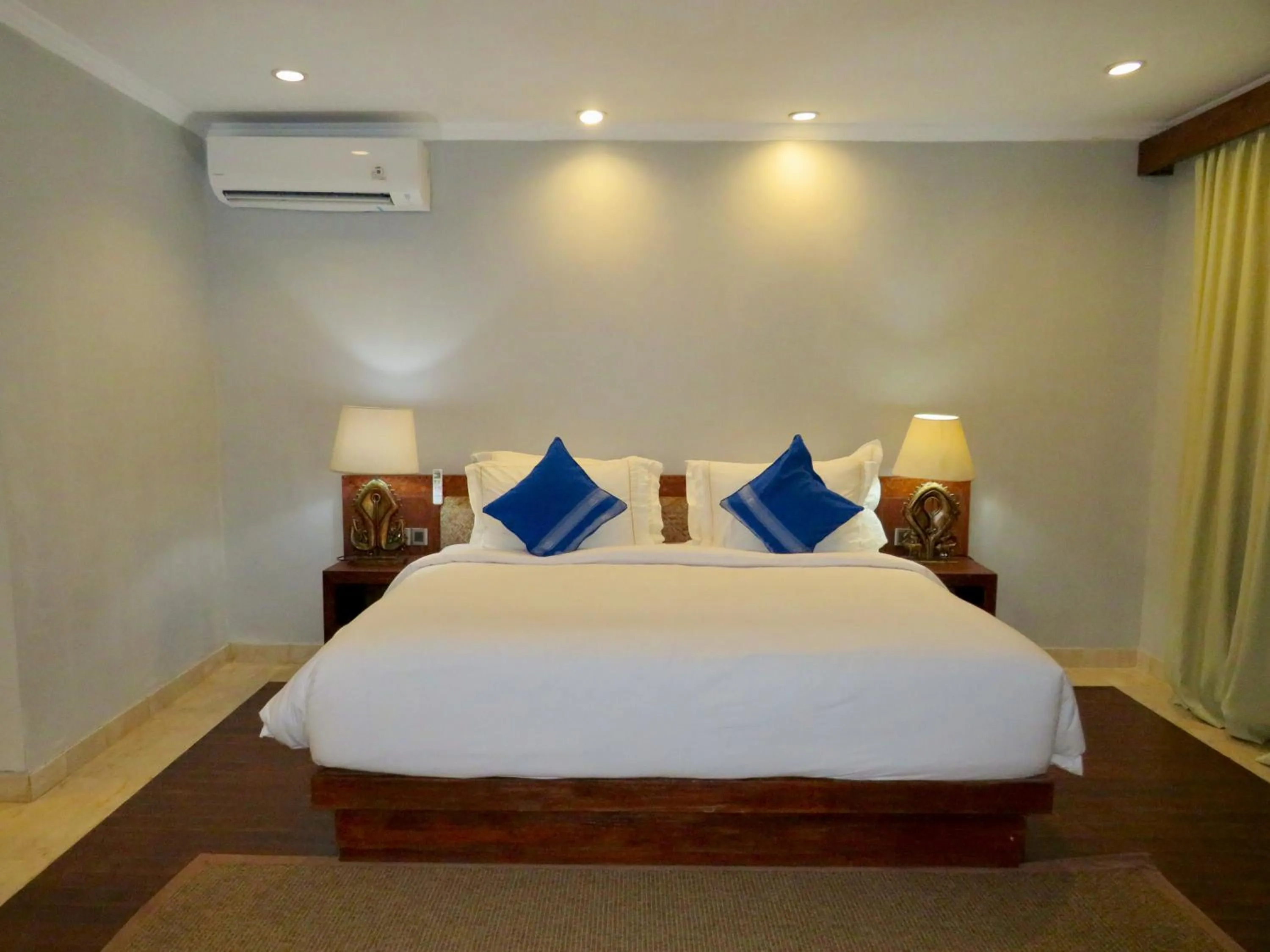 Bed in Lelewatu Resort Sumba