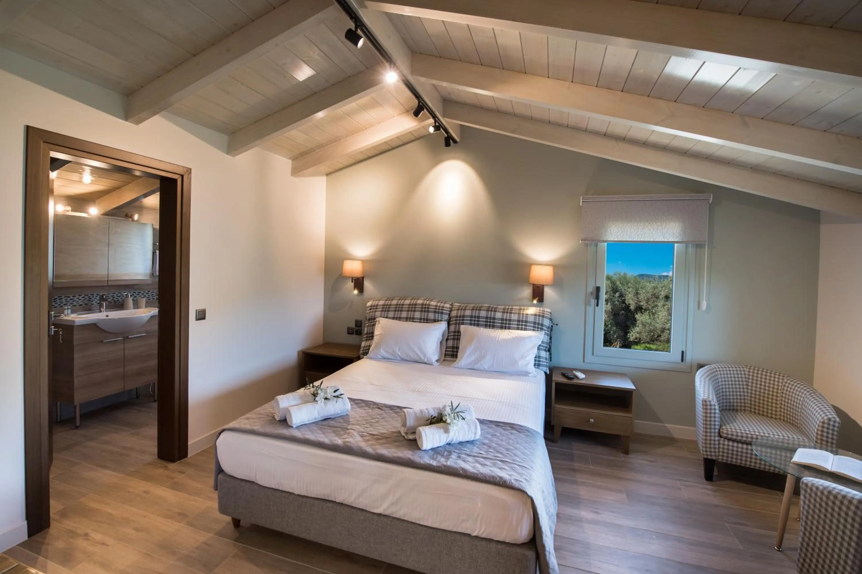 Day, Bed in Summer Dream Lefkas