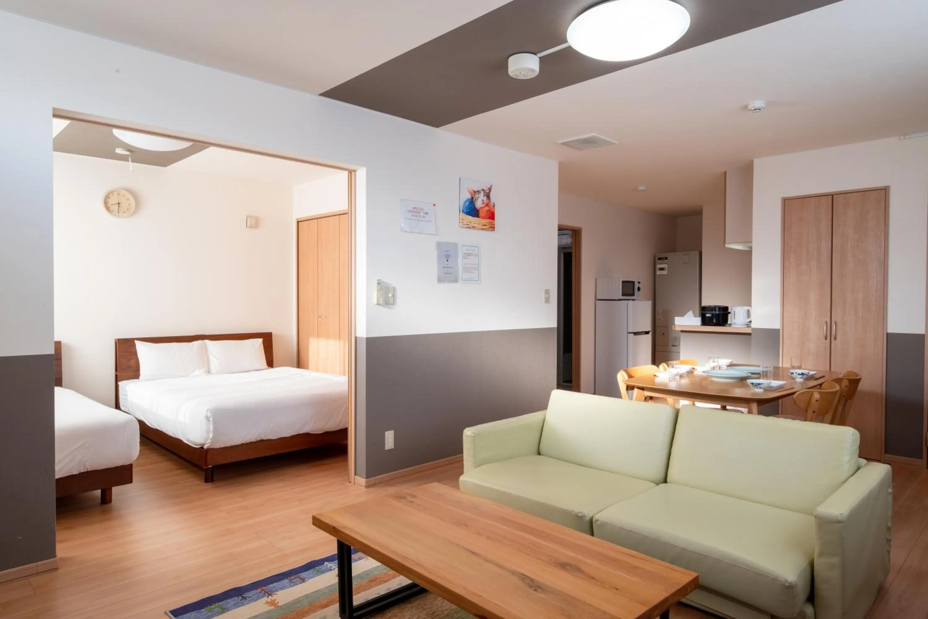 Living room, Bed in Stay In Biei