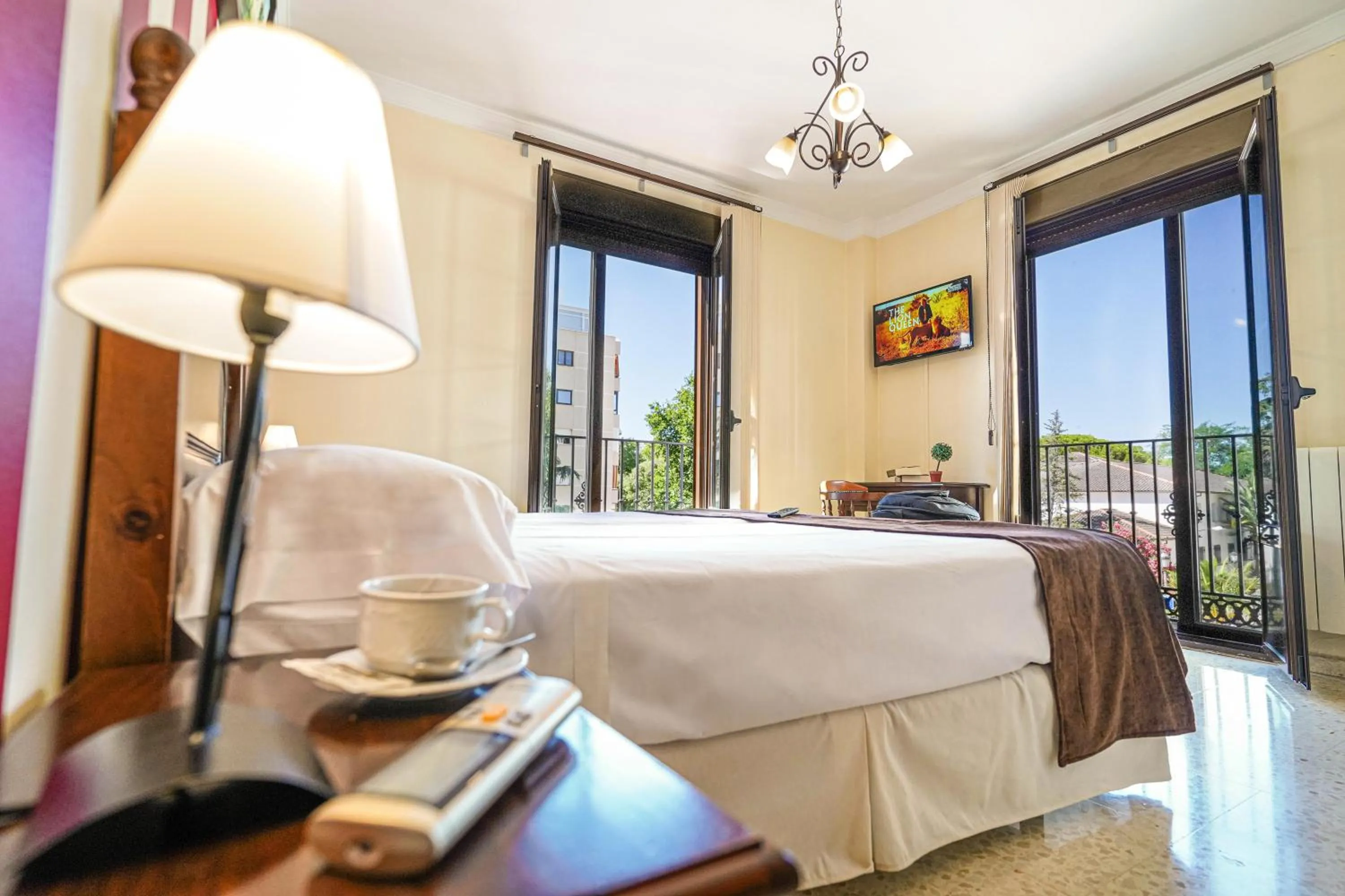 Photo of the whole room, Bed in Hotel Colón