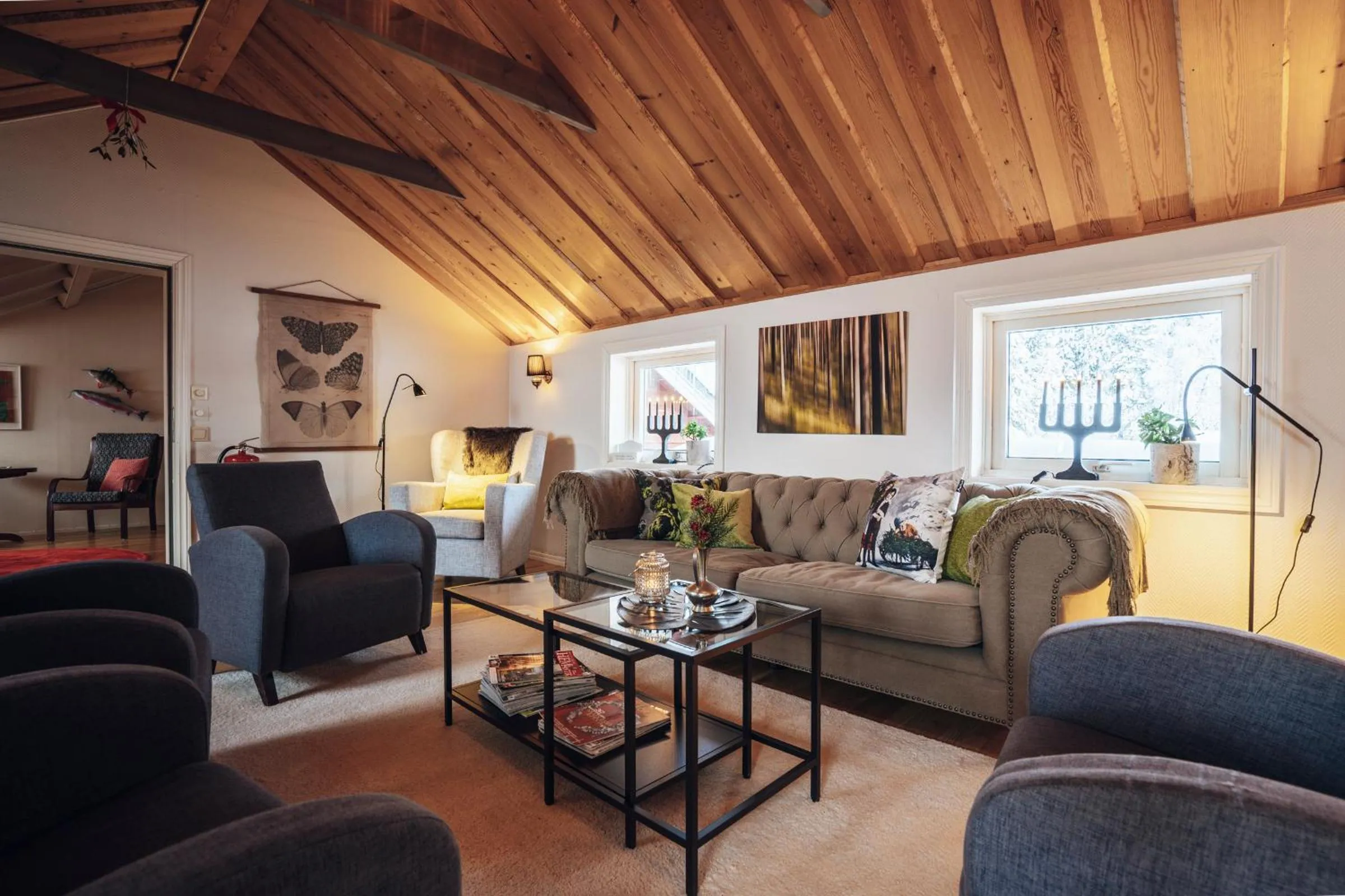 Seating area in Lövåsgårdens Fjällhotell