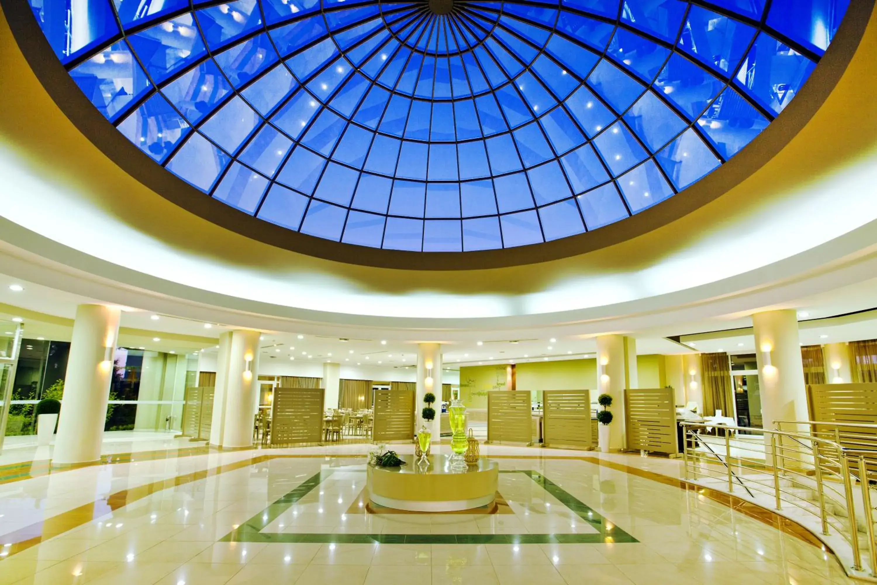 Lobby or reception in Kipriotis Maris Suites Lobby or reception in Kipriotis Maris Suites