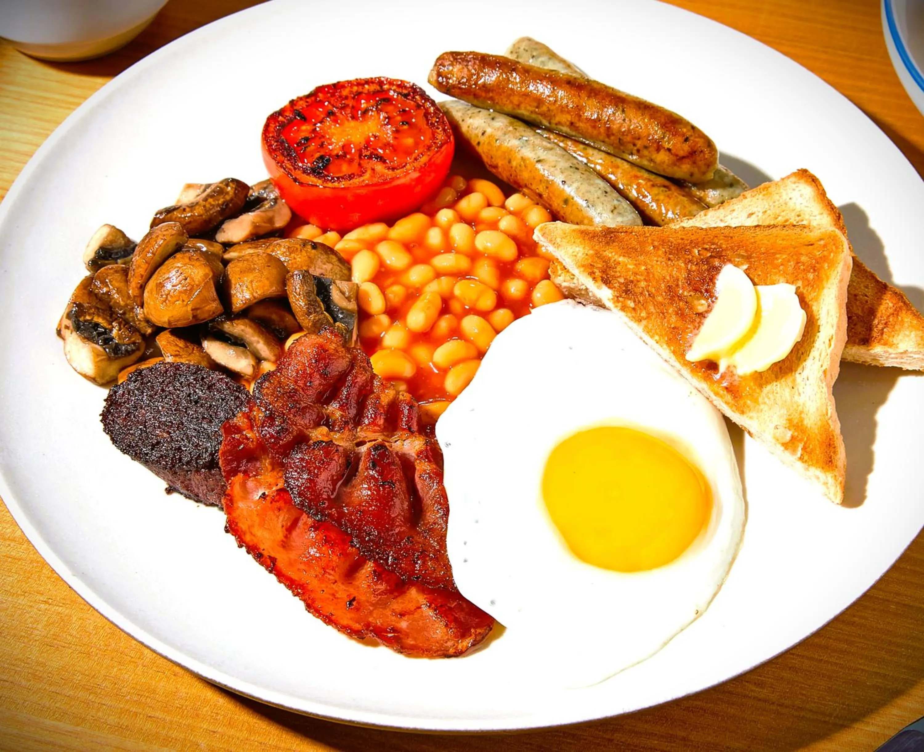 Breakfast in Yardley Manor Hotel