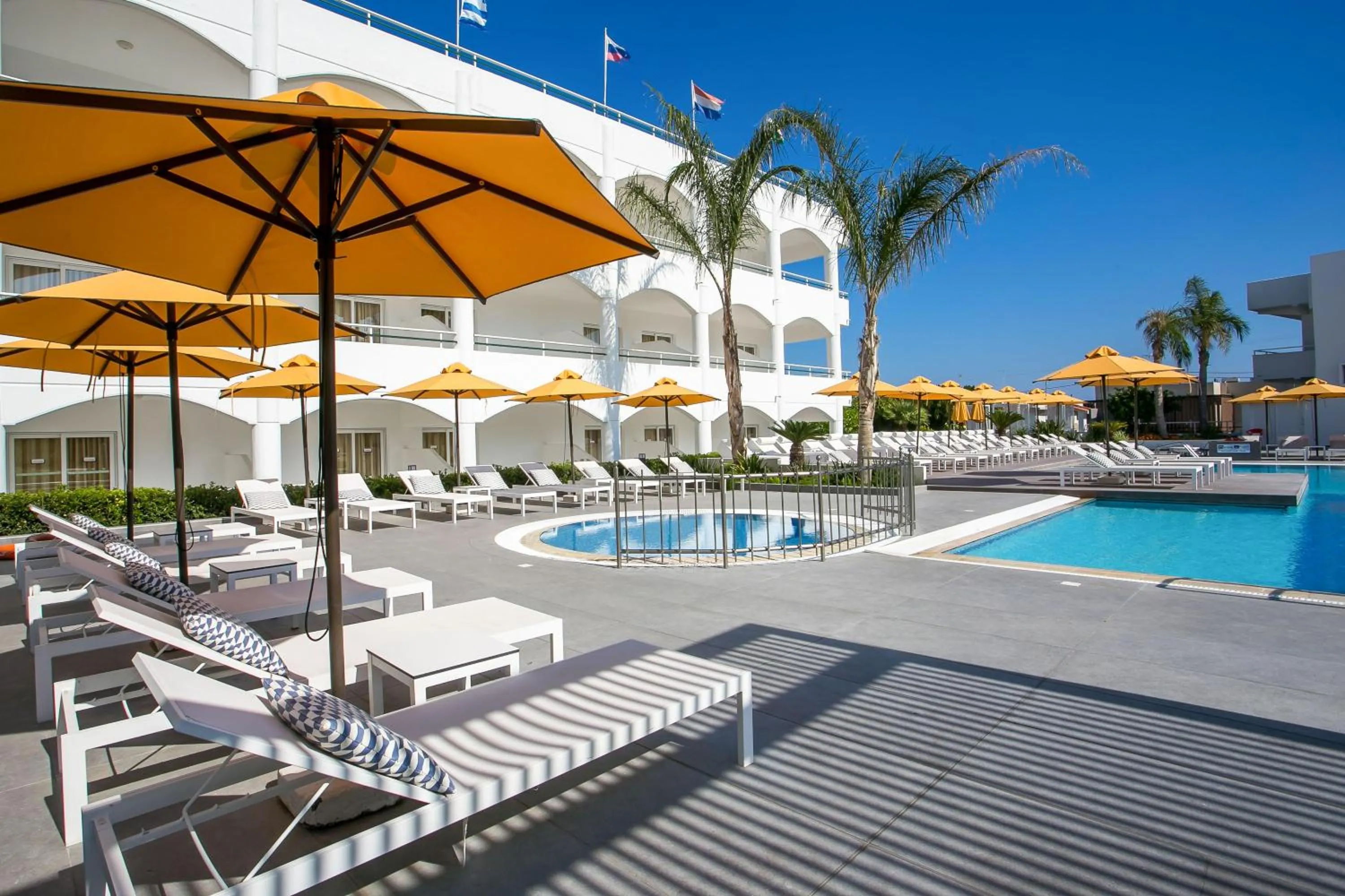 Swimming pool in Orion Hotel