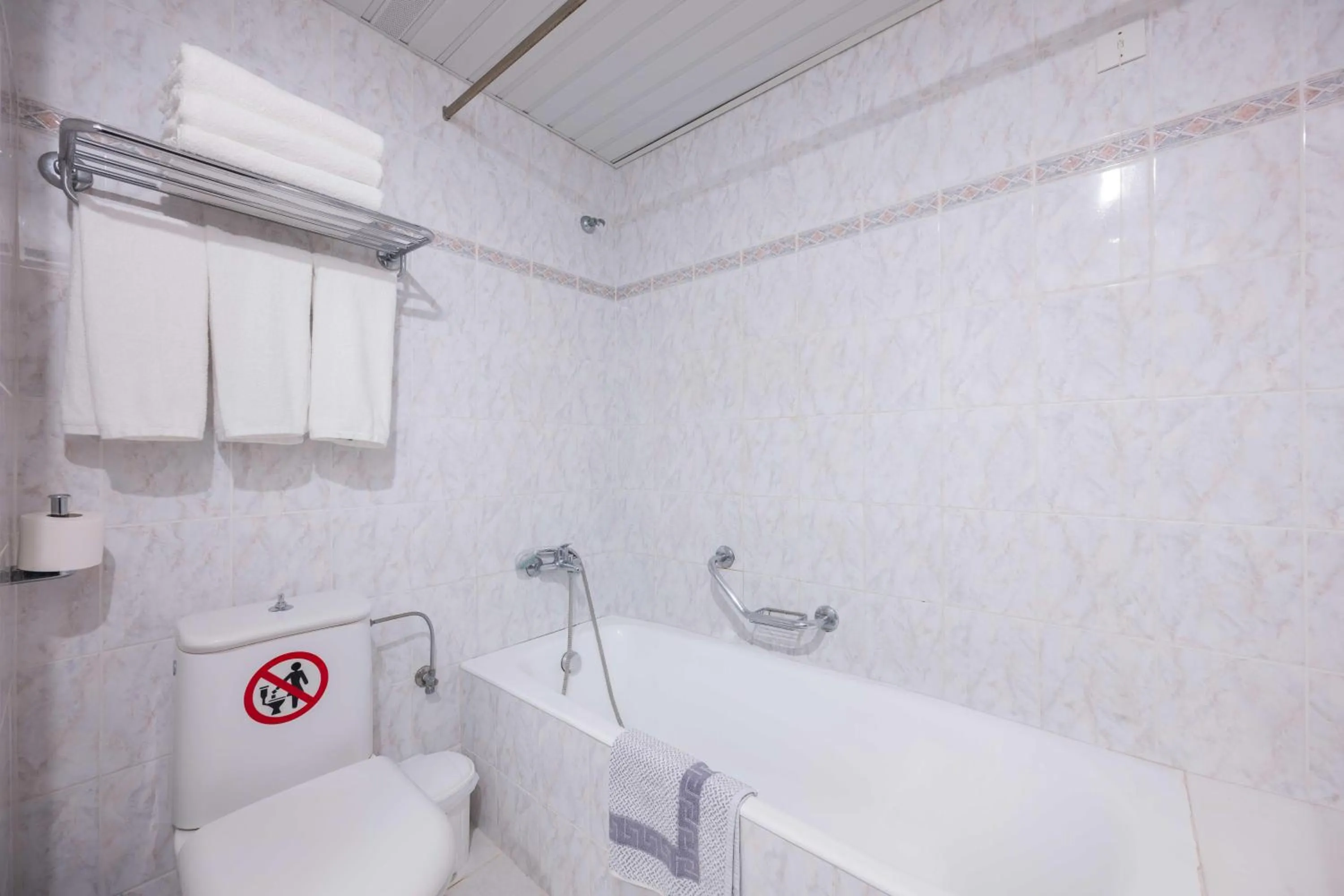 Bathroom in Orion Hotel