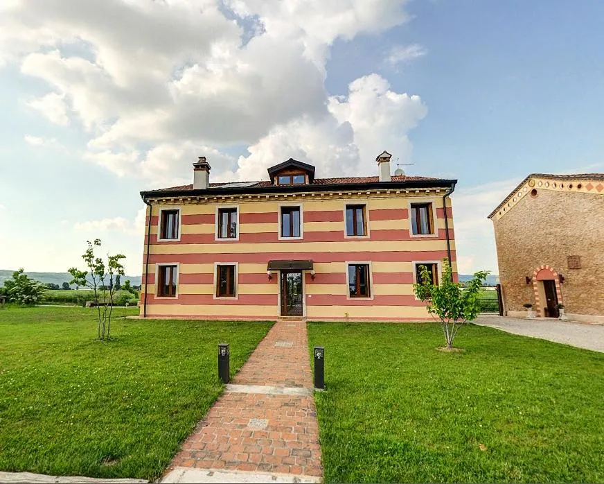 Facade/entrance in Agriturismo CAMPANELLA