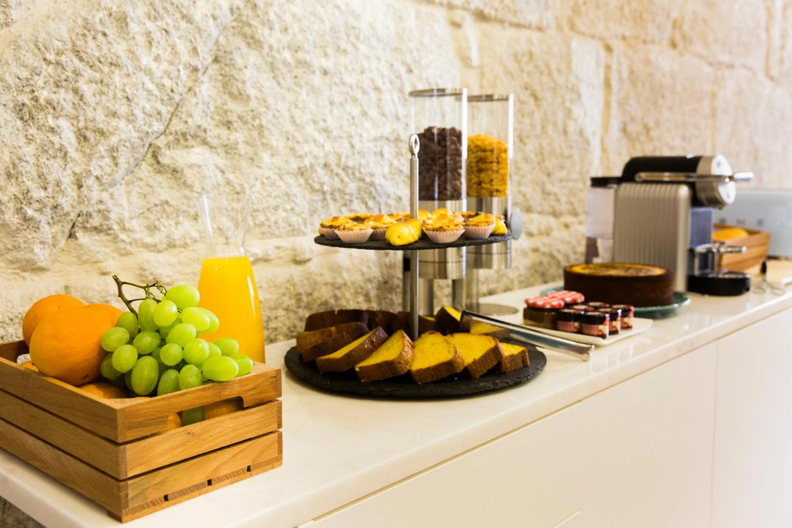Food close-up in BO - Álvares Cabral GuestHouse
