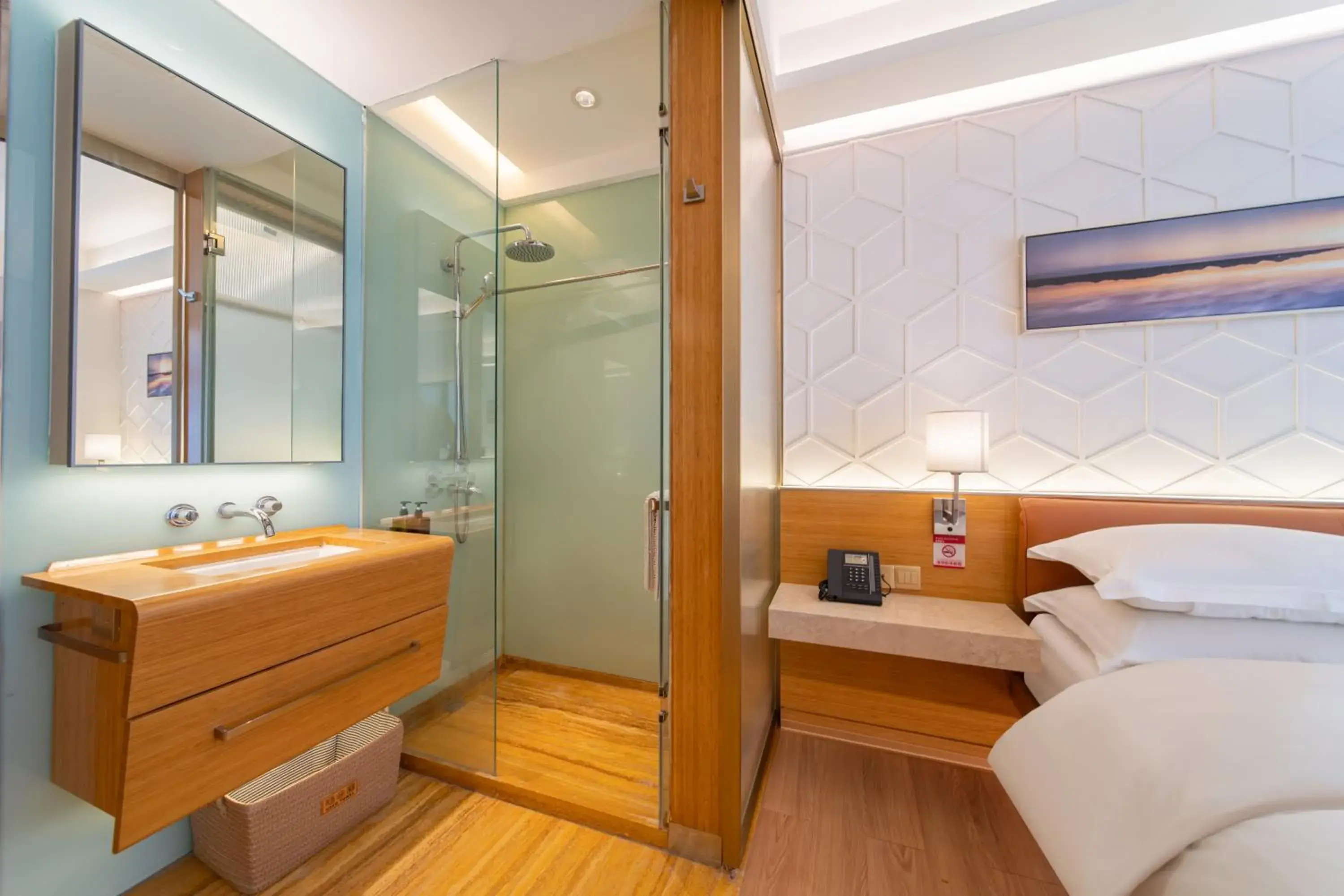 Bathroom in H-Hotel Riverside Chengdu