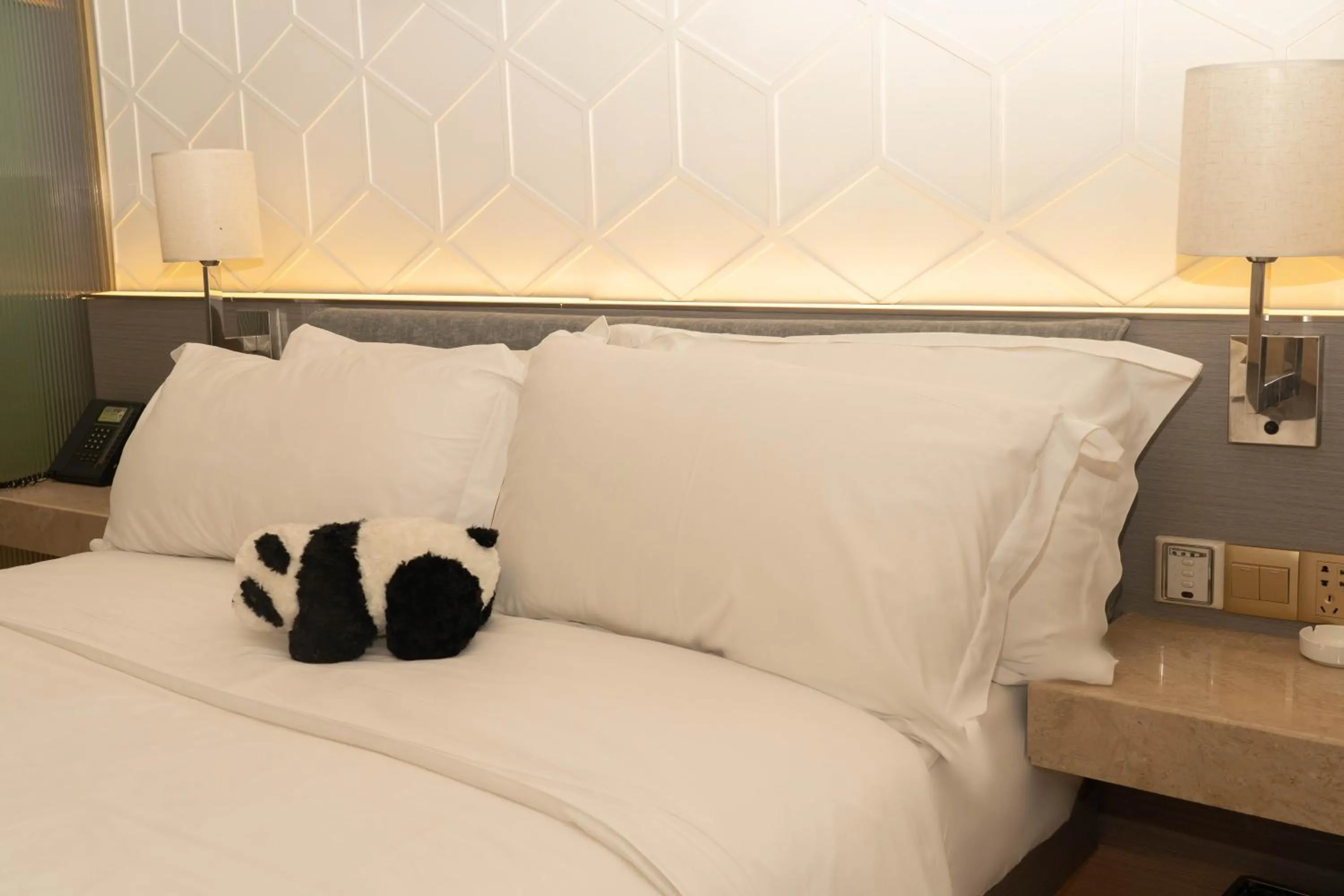 Bed in H-hotel Riverside