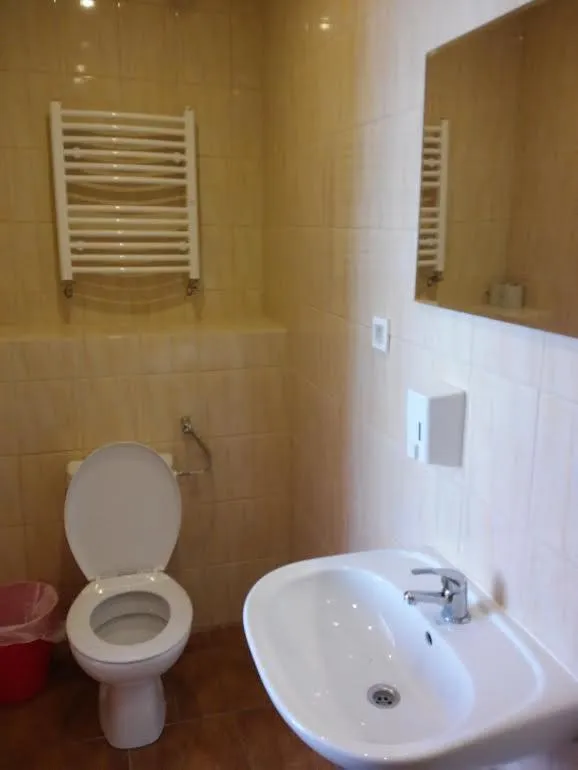 Bathroom in Hostel4u