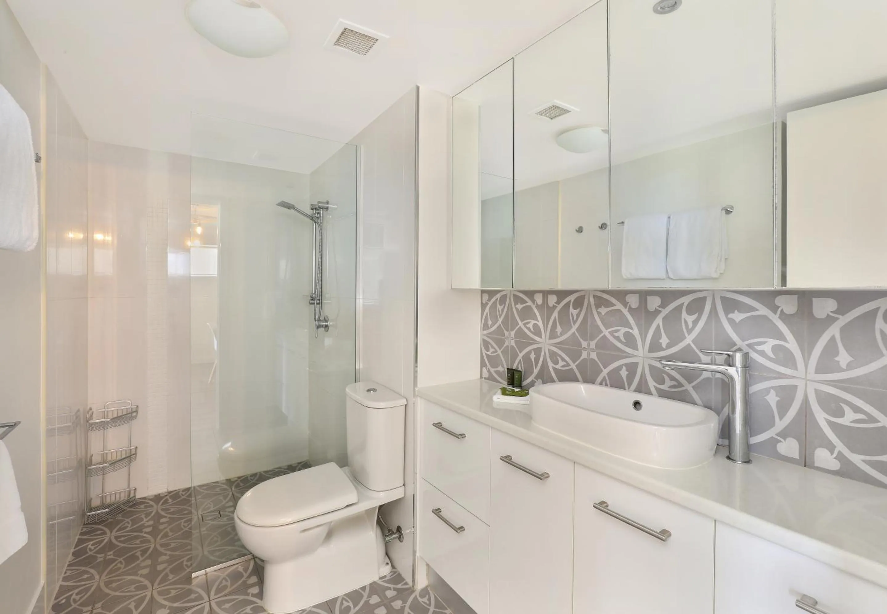 Bathroom in Horton Apartments