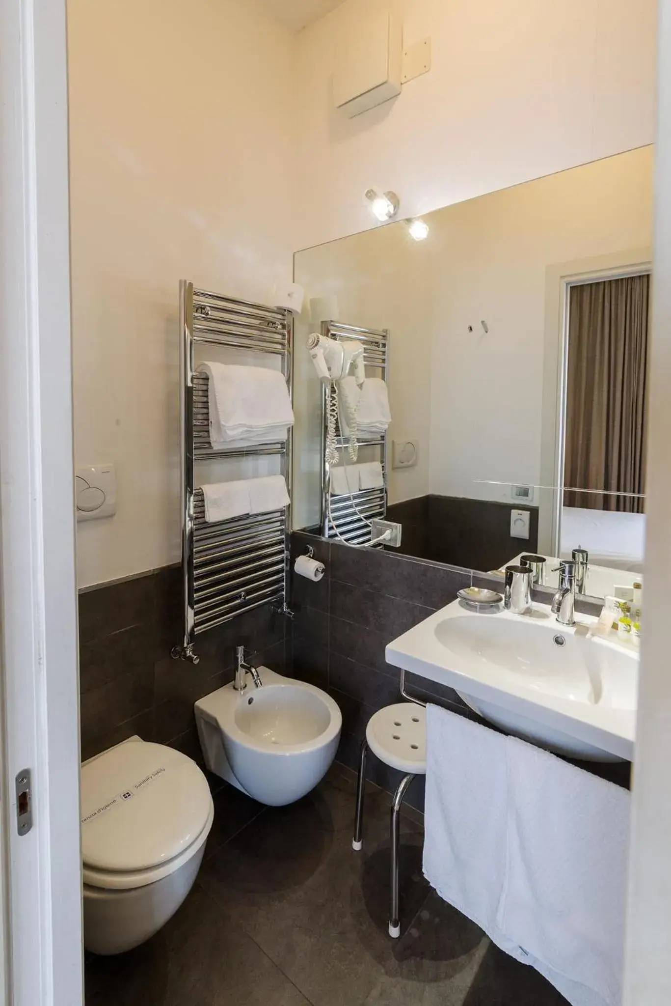 Single Room in Albergo Ristorante Il Terziere Single Room in Albergo Ristorante Il Terziere