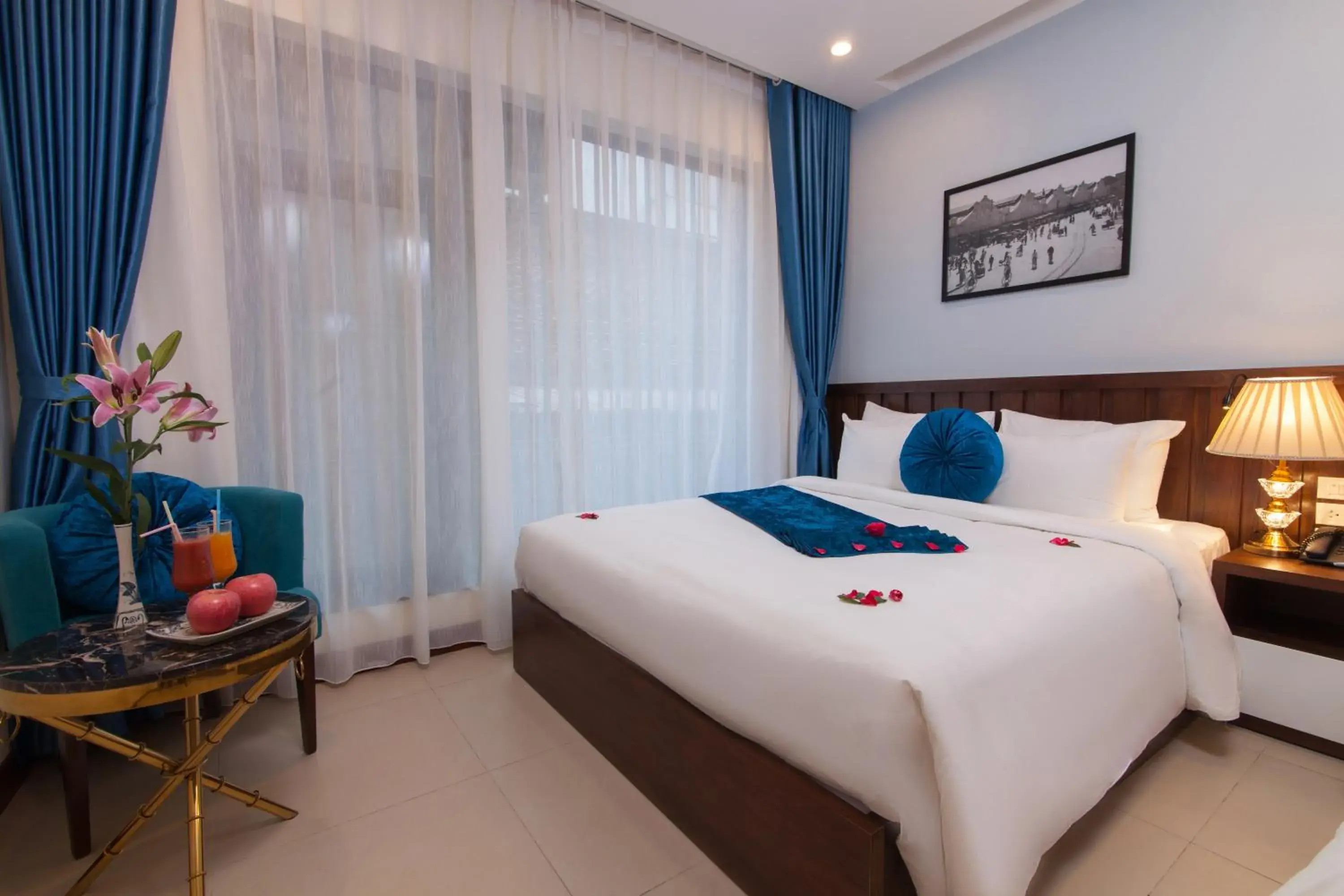 Deluxe Double or Twin Room in Hanoi Hanvet Hotel Deluxe Double or Twin Room in Hanoi Hanvet Hotel
