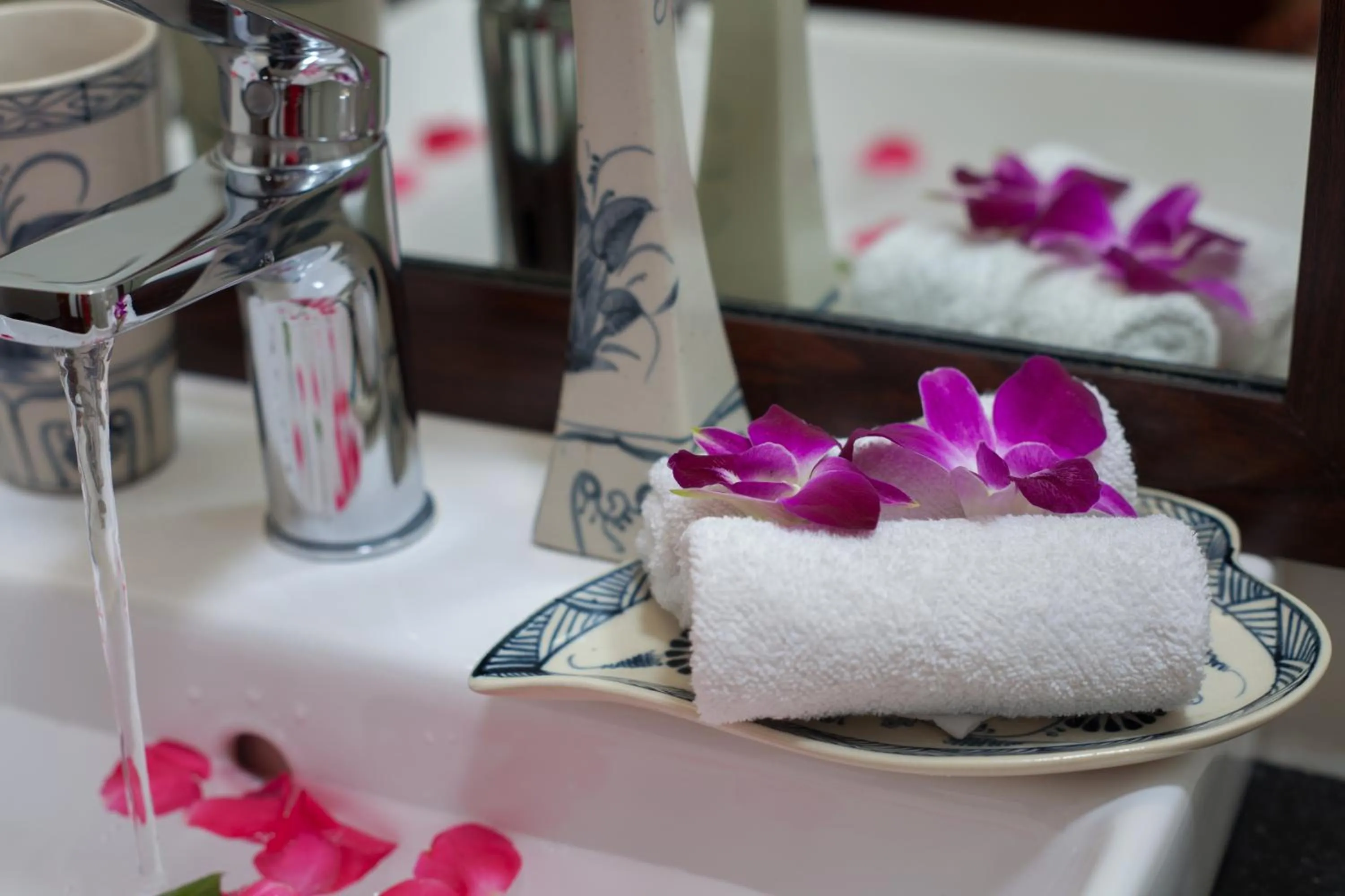 Bathroom in Hanoi Hanvet Hotel