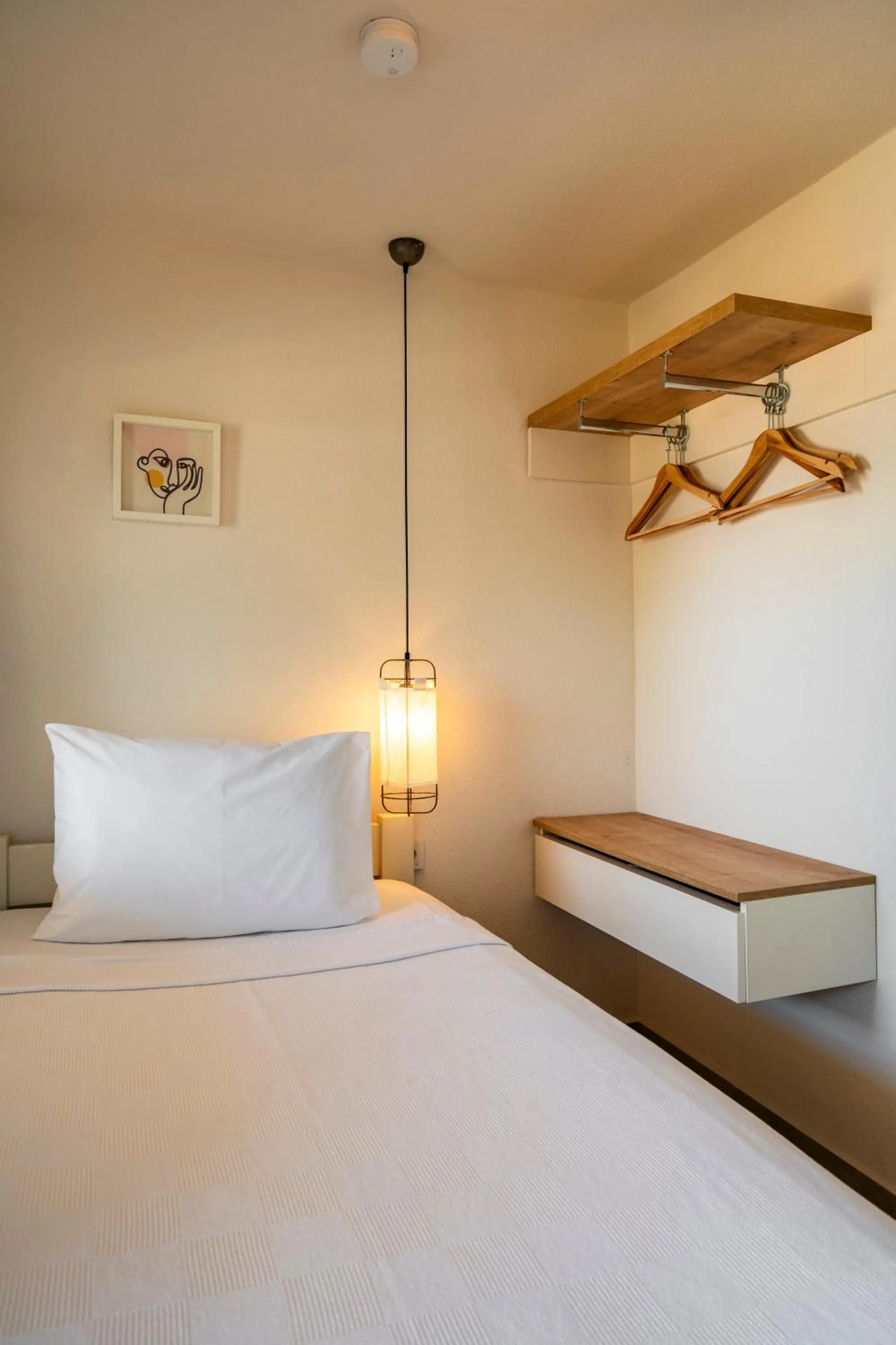 Photo of the whole room, Bed in Daphnis Hotel