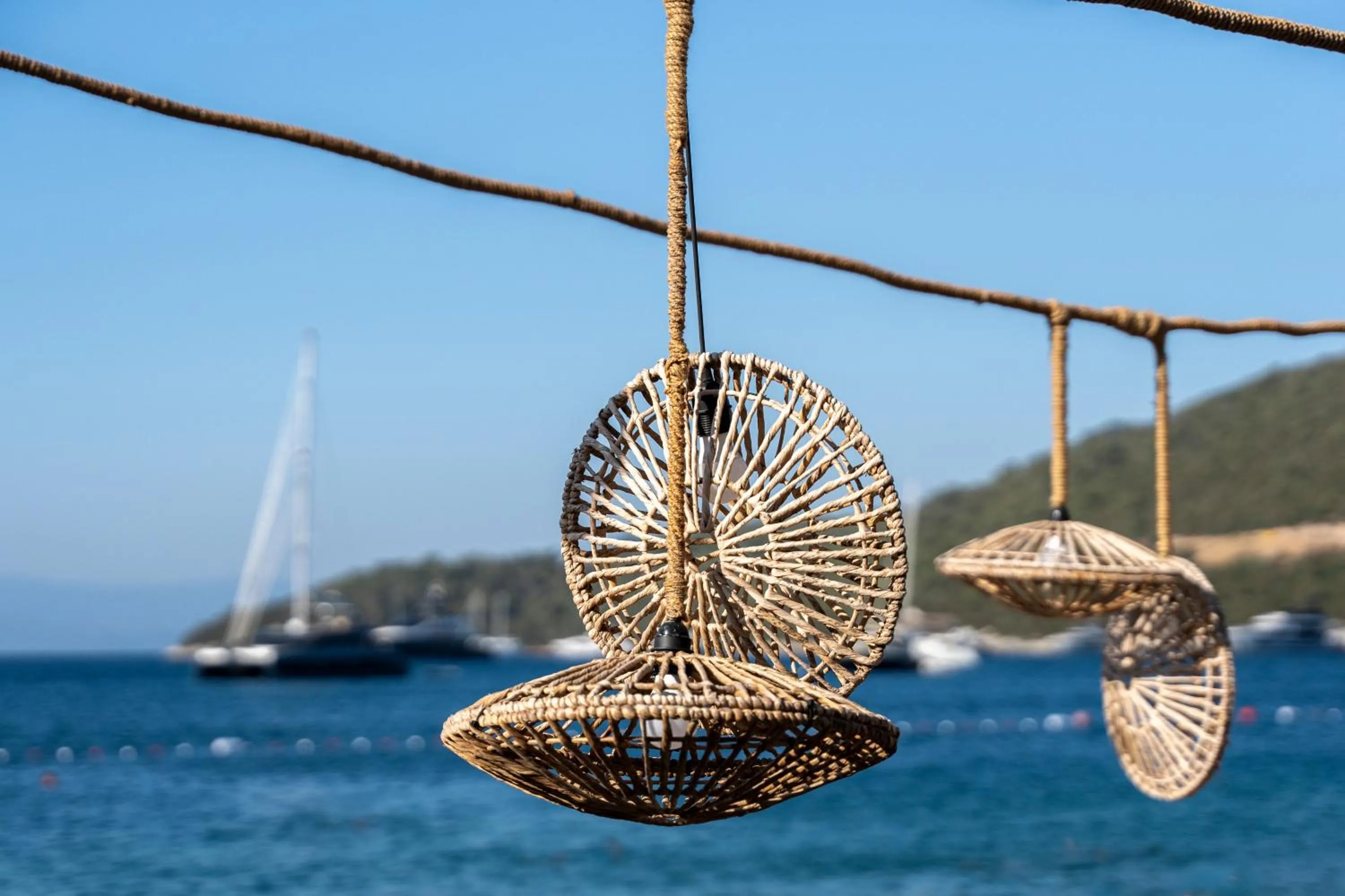 Restaurant/places to eat in Daphnis Hotel