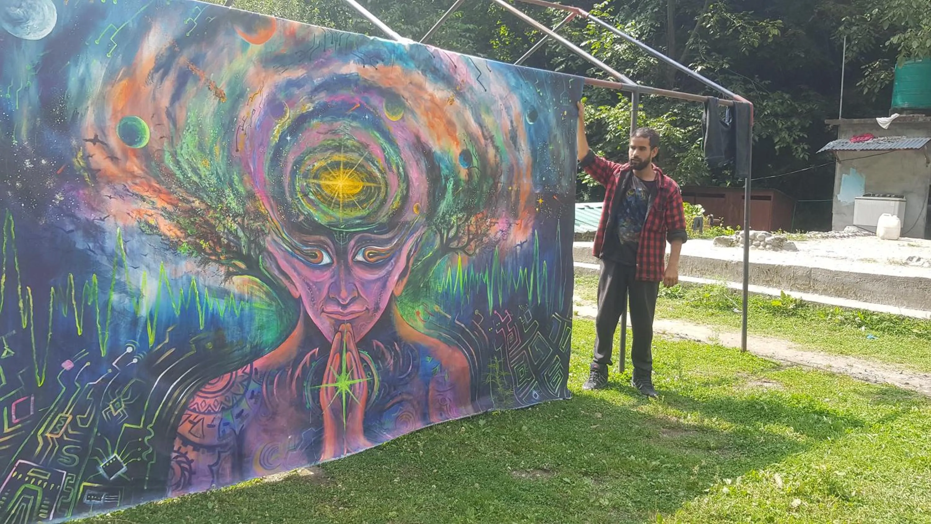 Decorative detail in Flipsyde Retreat