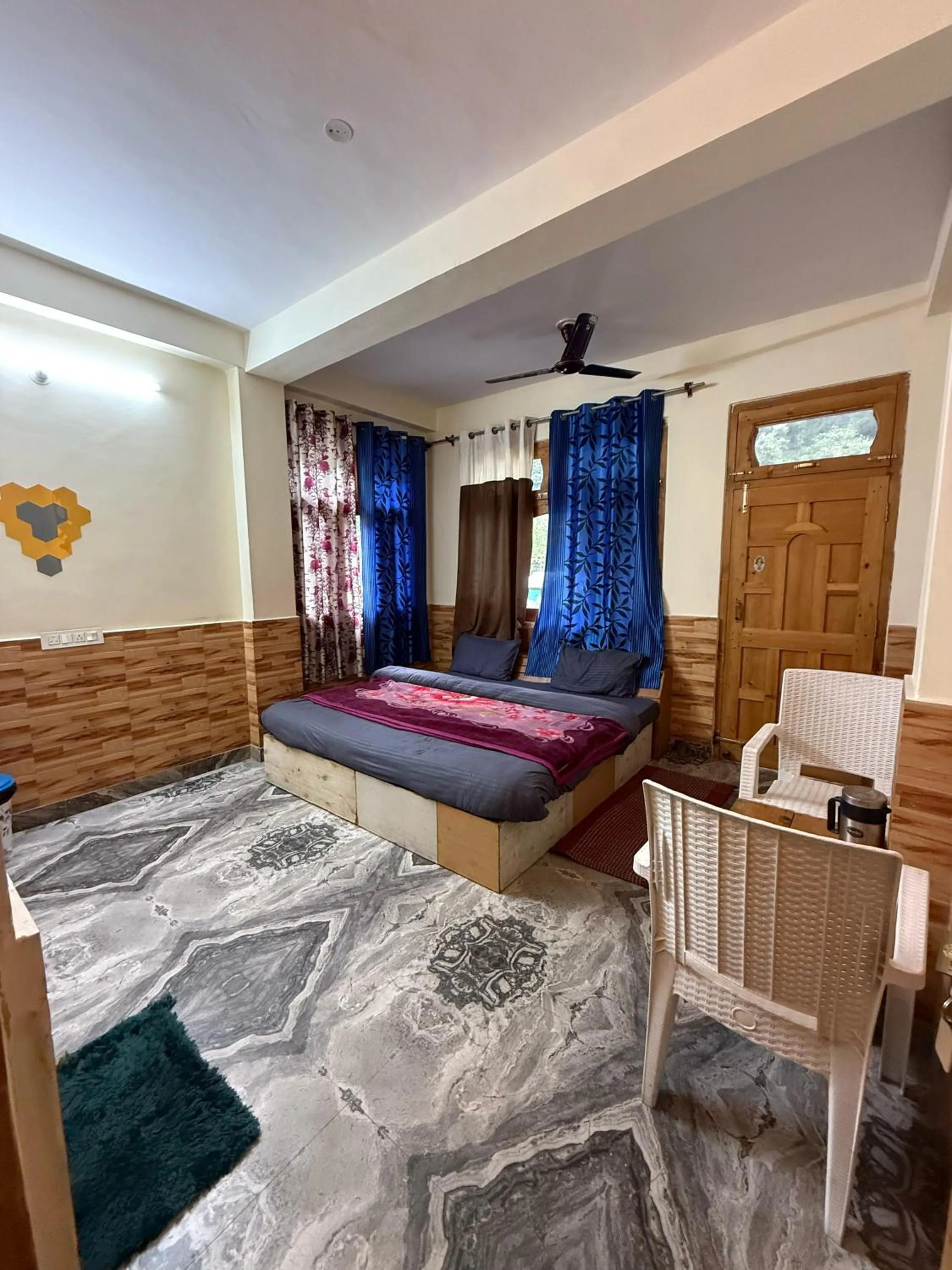 Bed in Flipsyde Retreat