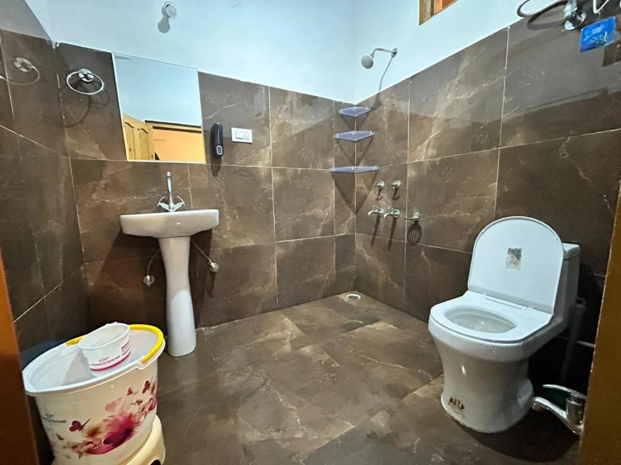 Bathroom in Flipsyde Retreat