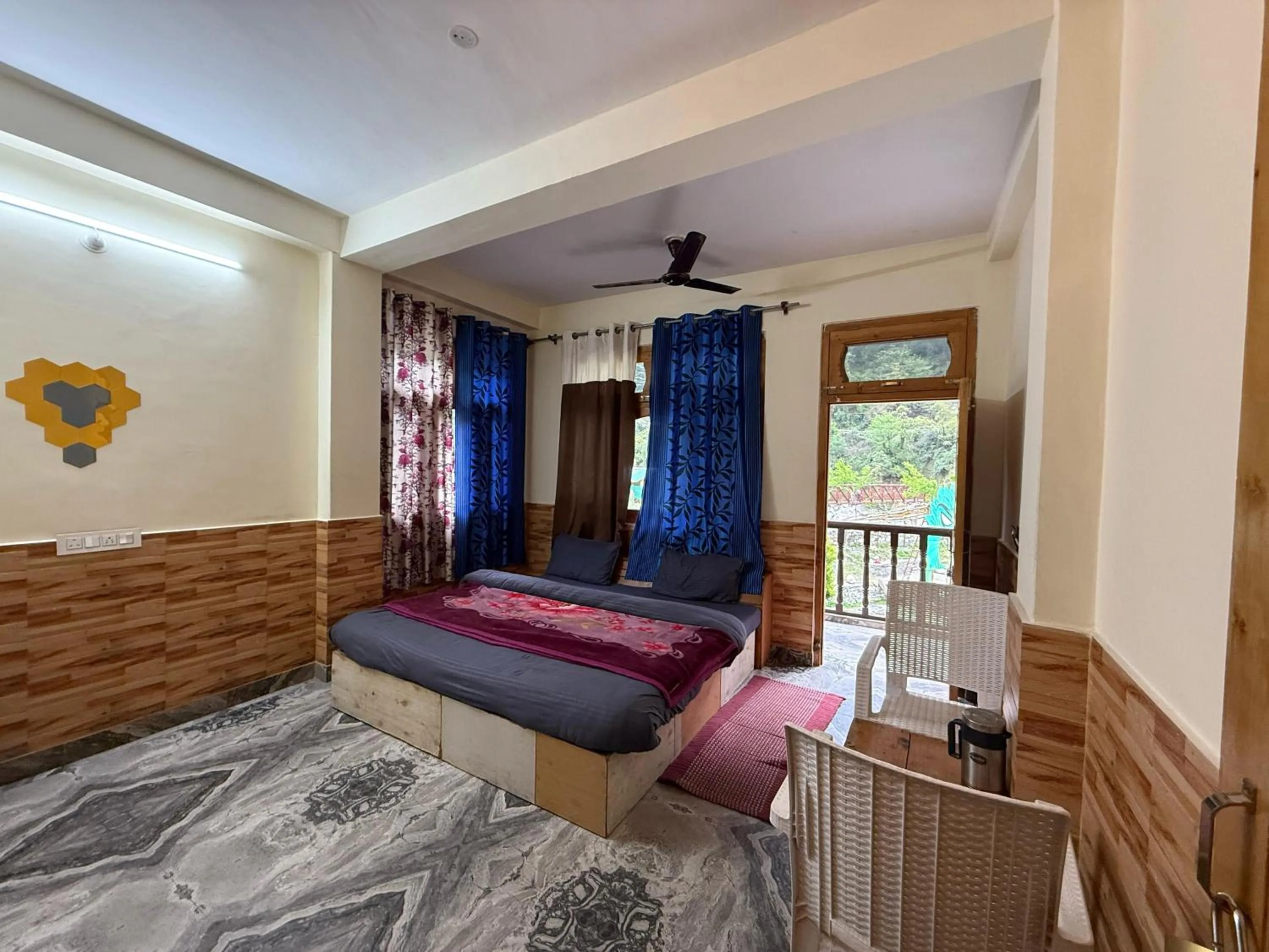 Bed in Flipsyde Retreat