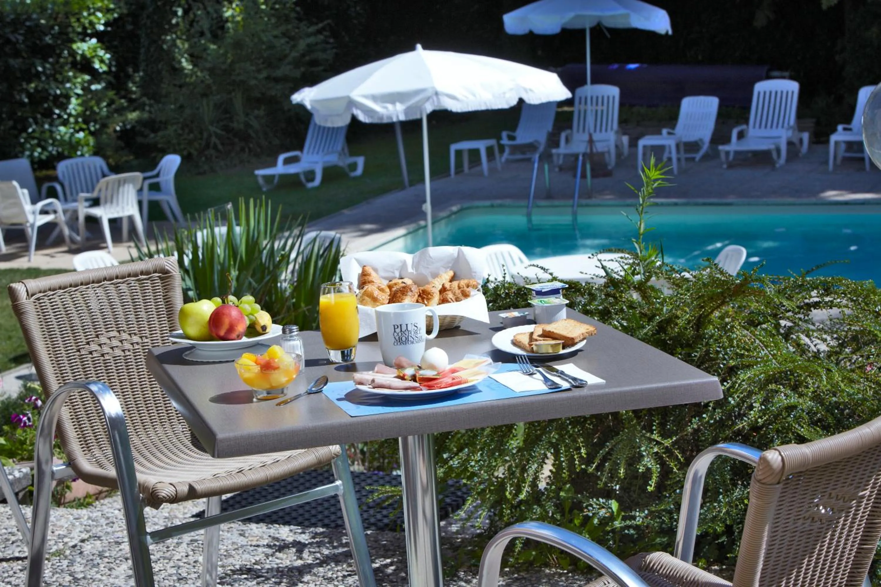 Food in Kyriad Bourg En Bresse