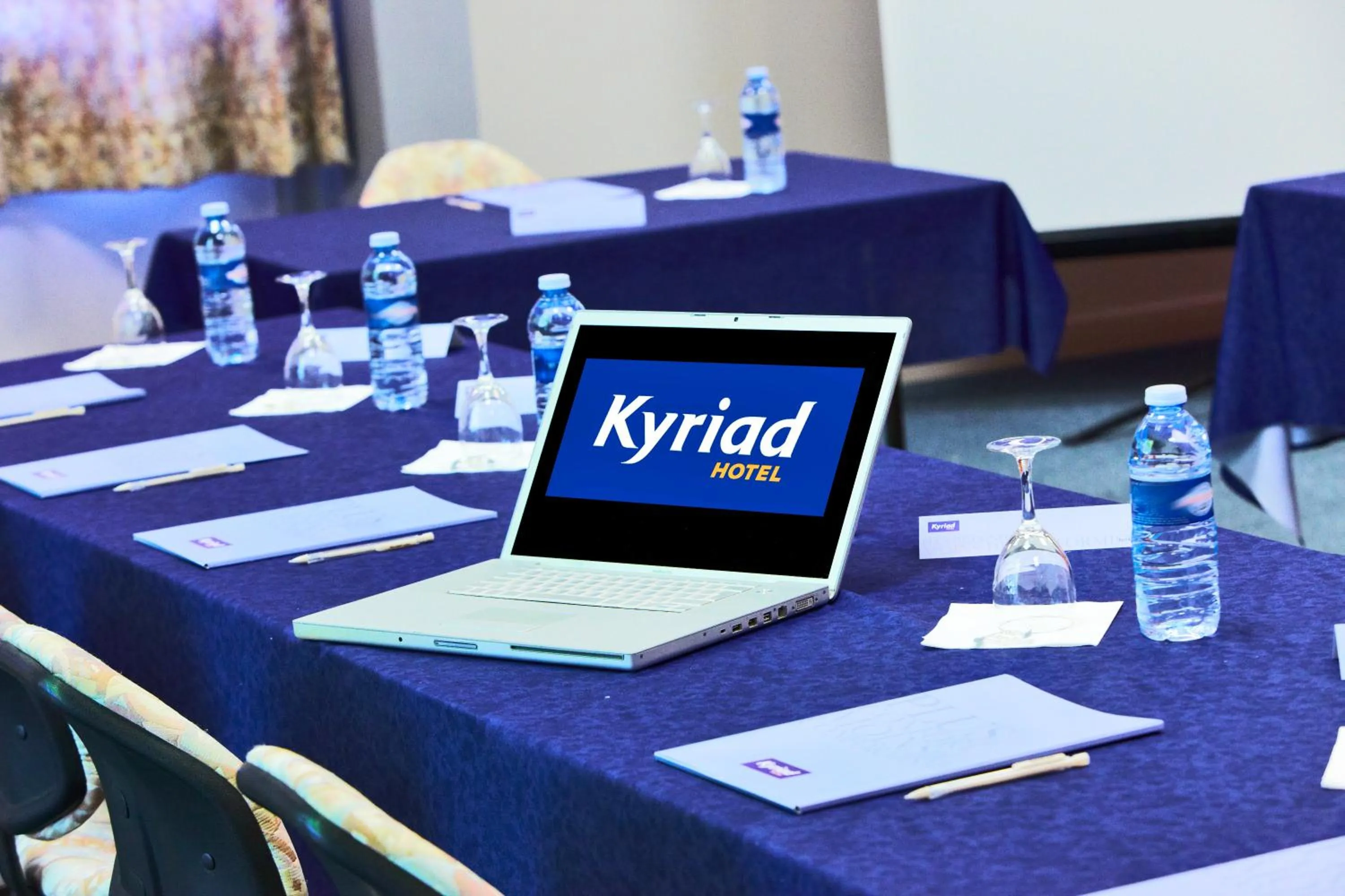 Banquet/Function facilities, Business Area/Conference Room in Kyriad Bourg En Bresse