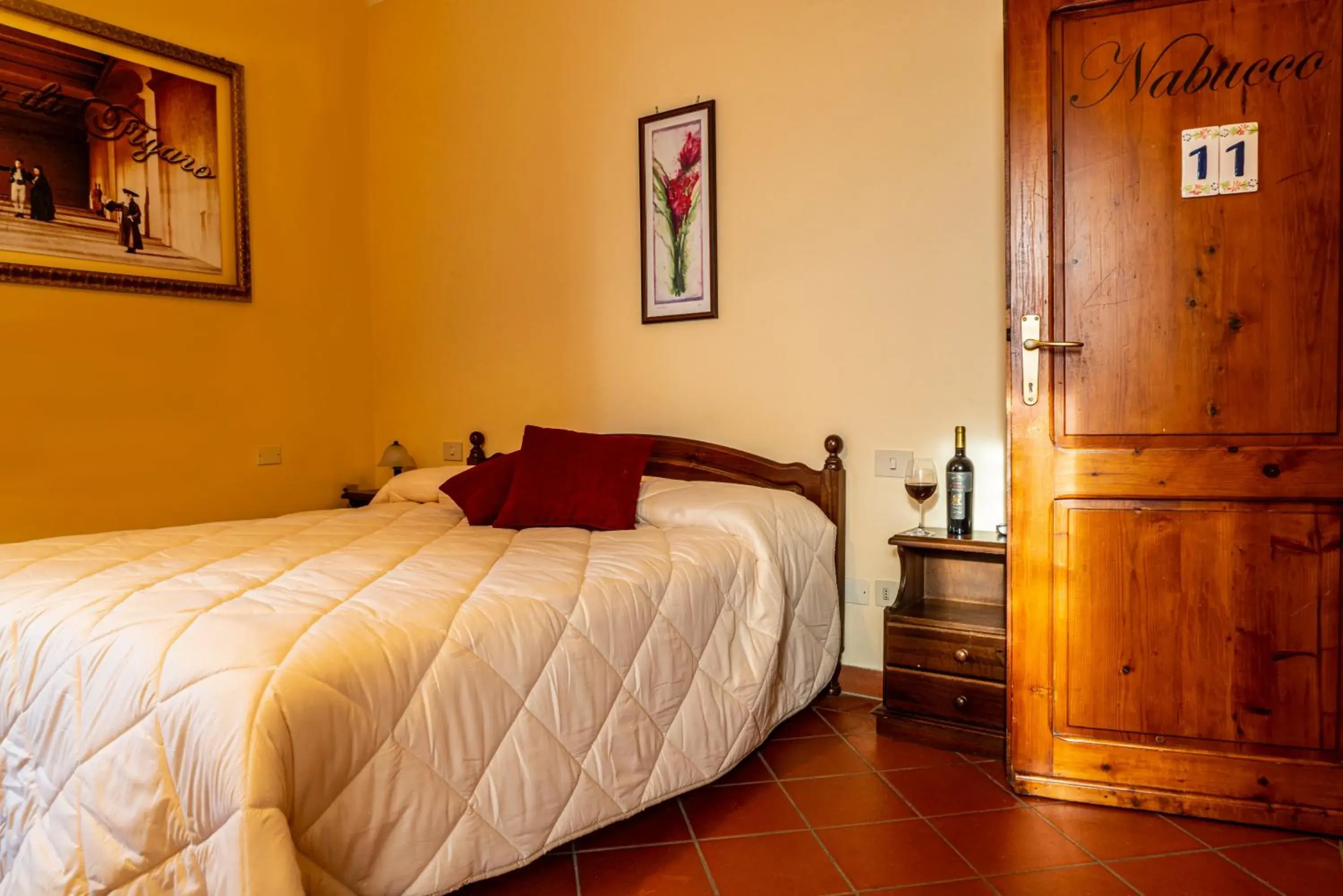 Double Room - single occupancy in Agriturismo Marrucola Double Room - single occupancy in Agriturismo Marrucola