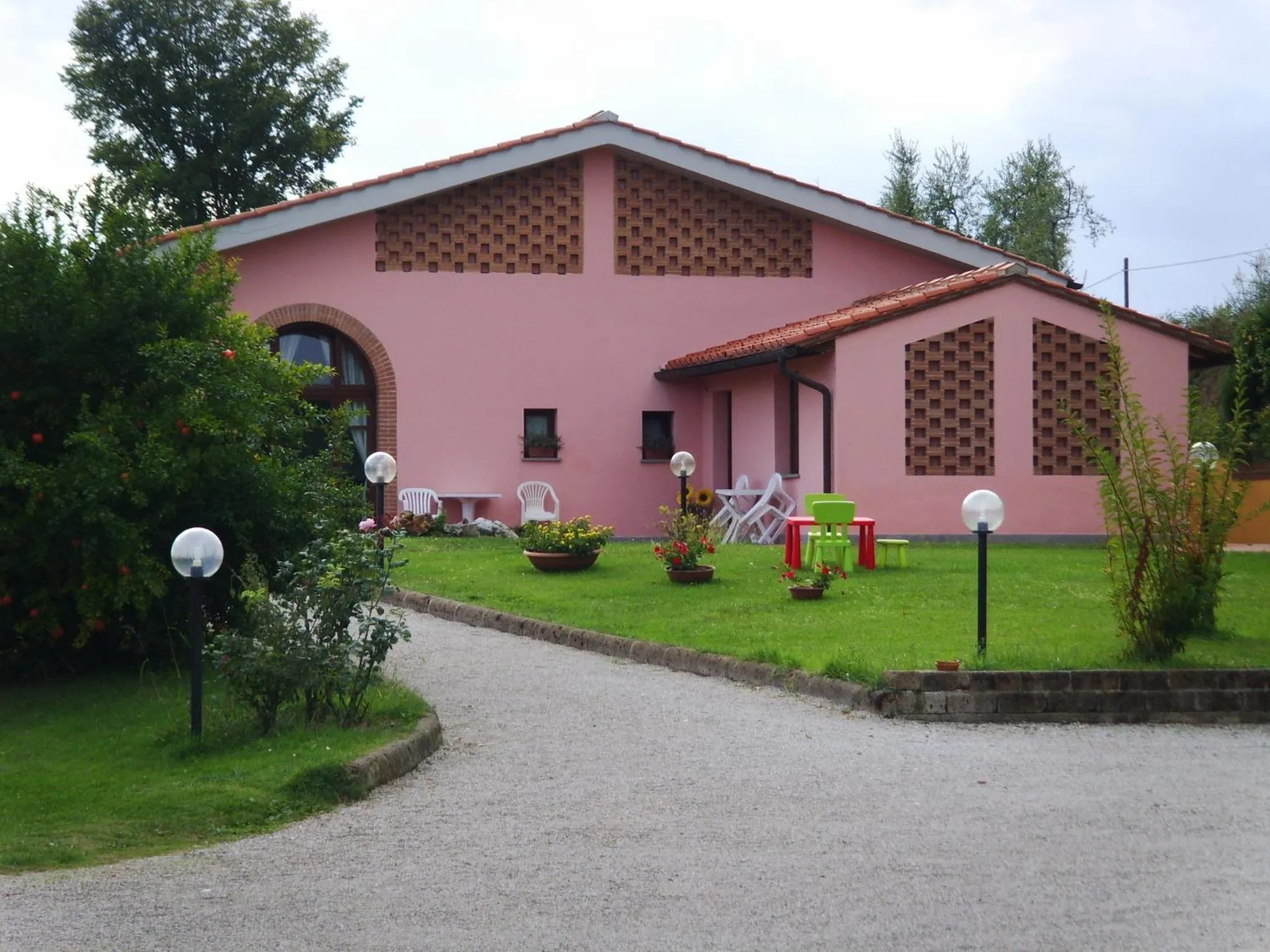 Facade/entrance in Agriturismo Marrucola