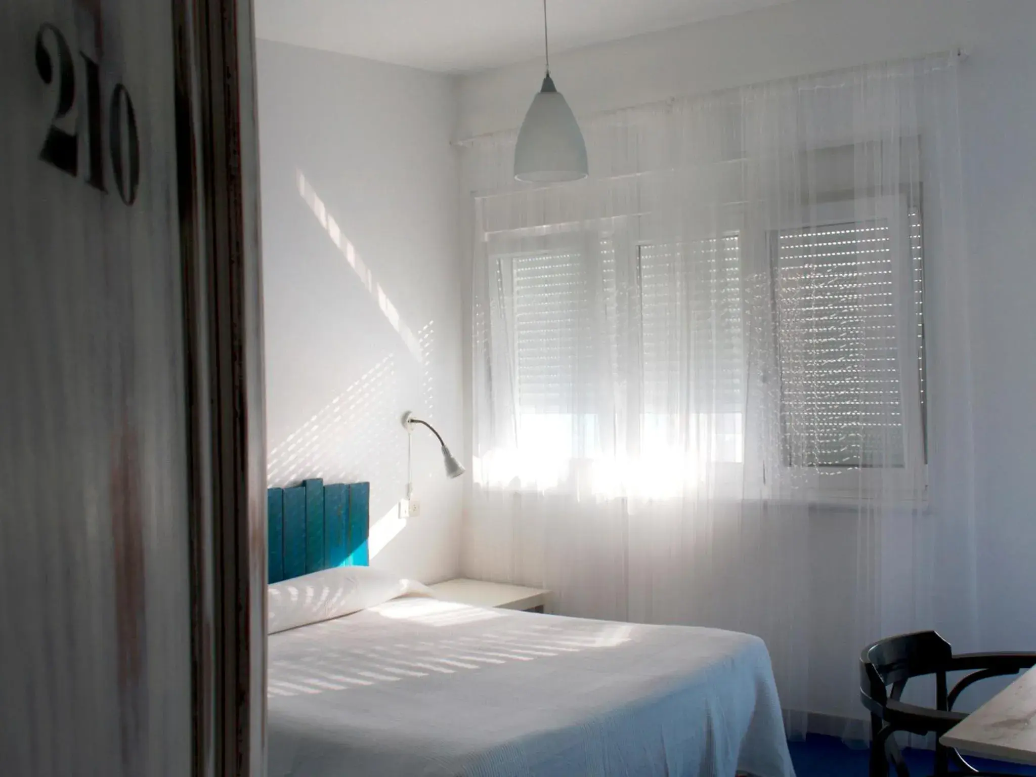 Double Room with Balcony and Sea View - single occupancy in Hotel Langosteira Double Room with Balcony and Sea View - single occupancy in Hotel Langosteira