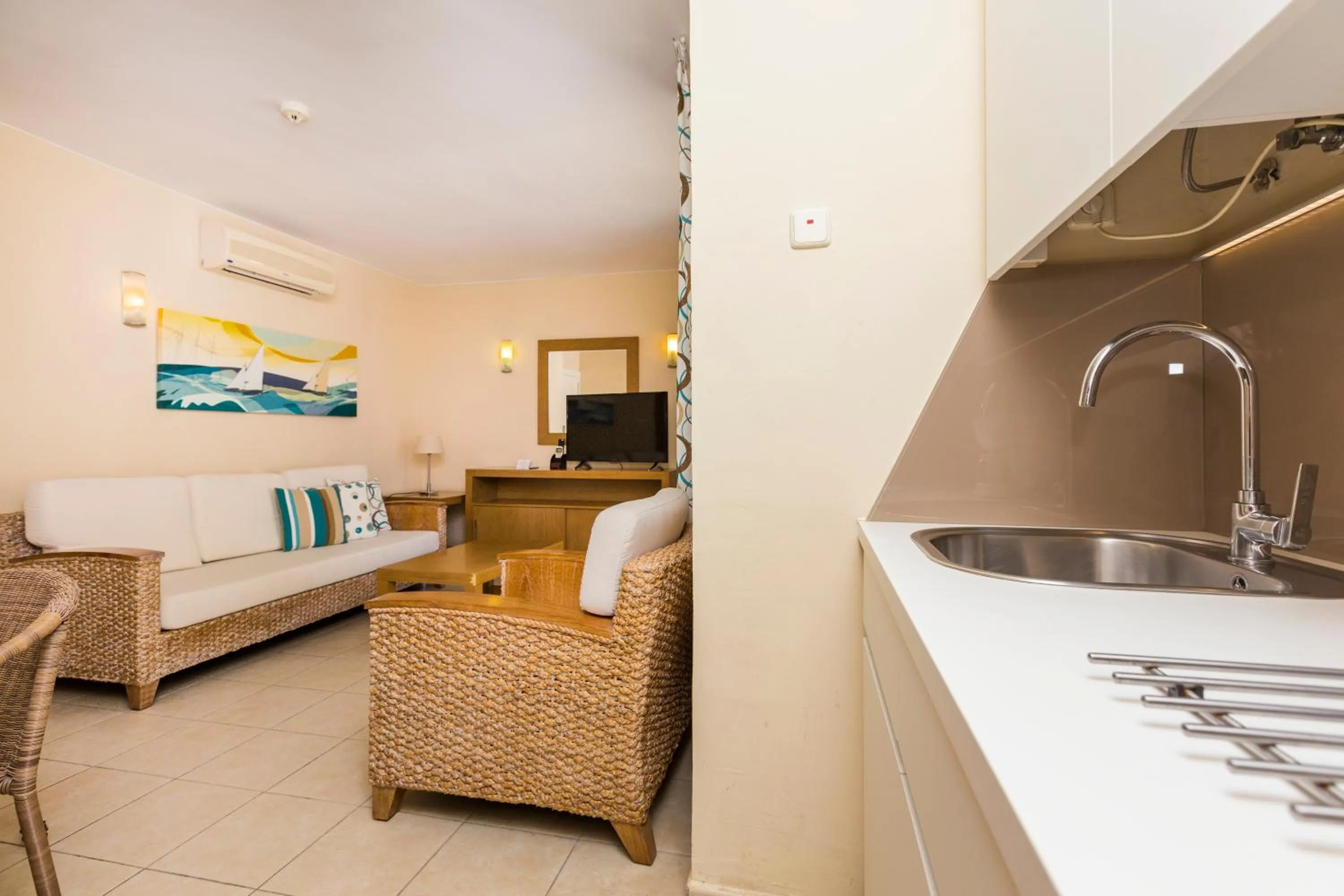 Kitchen or kitchenette in Apartamentos Puerto de Mogan THe Home Collection