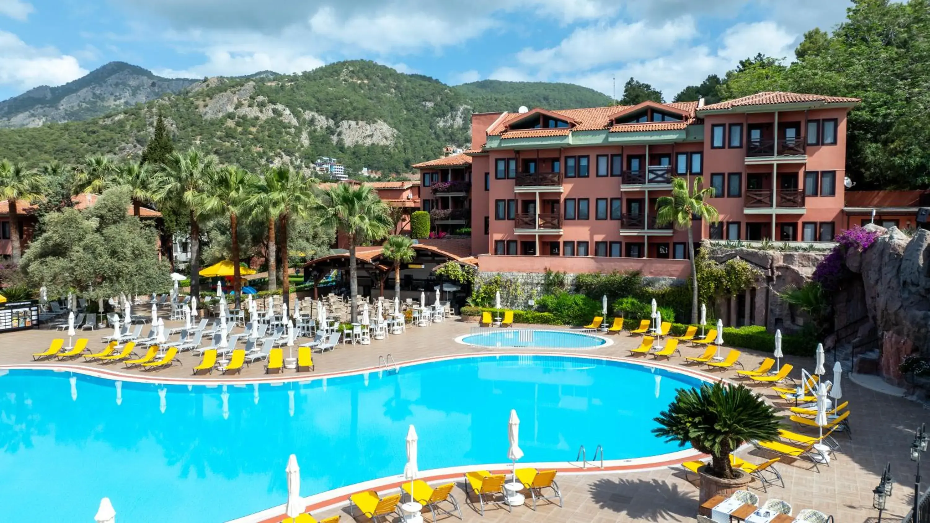 Sundia By Liberty Suncity Sundia By Liberty Suncity