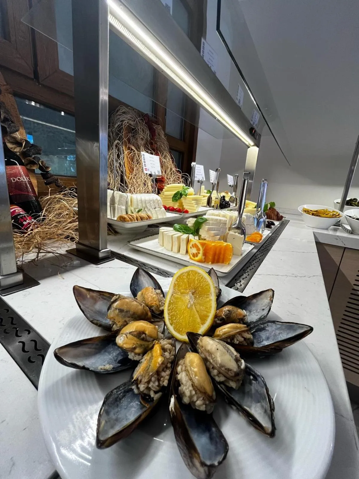 Restaurant/places to eat in Sundia By Liberty Suncity