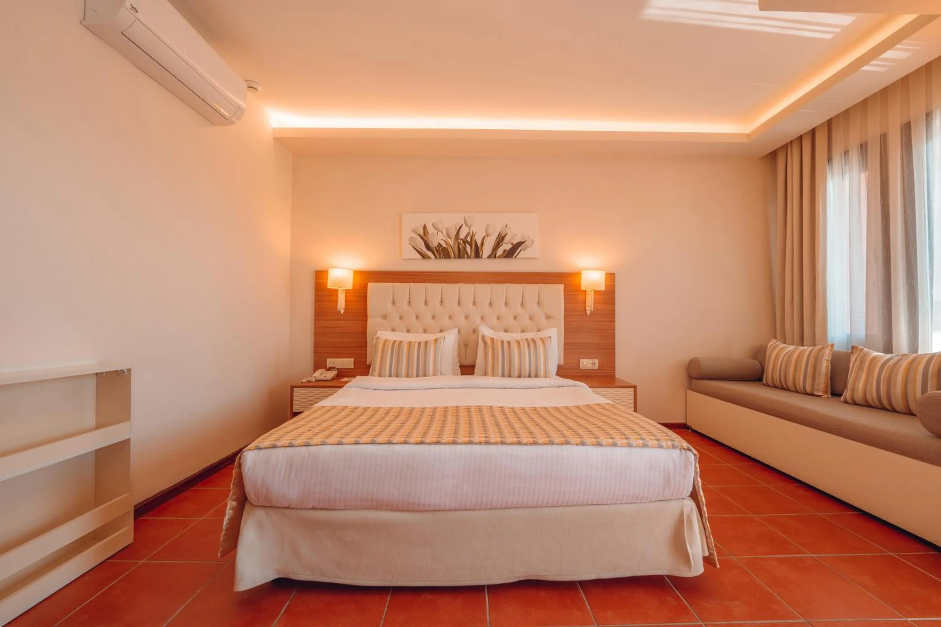 Bed in Sundia By Liberty Suncity