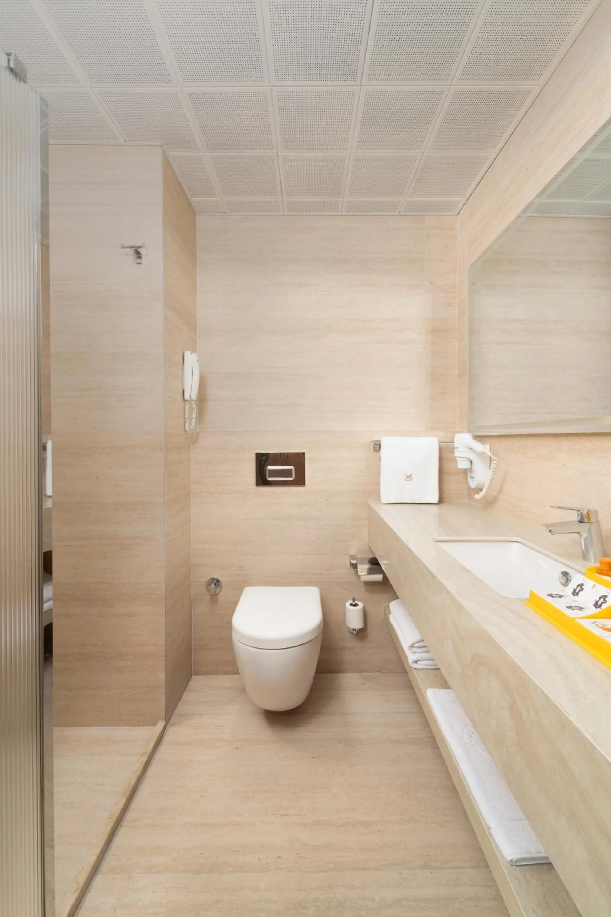 Shower in Sundia By Liberty Suncity