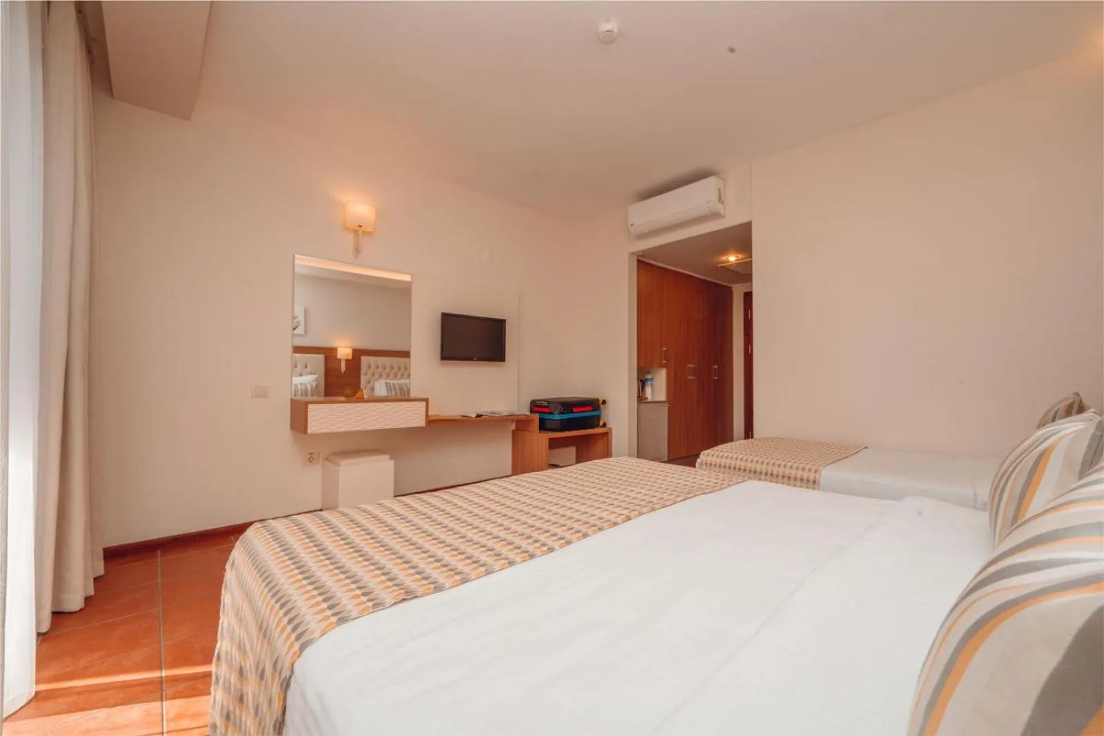 Bed in Sundia By Liberty Suncity