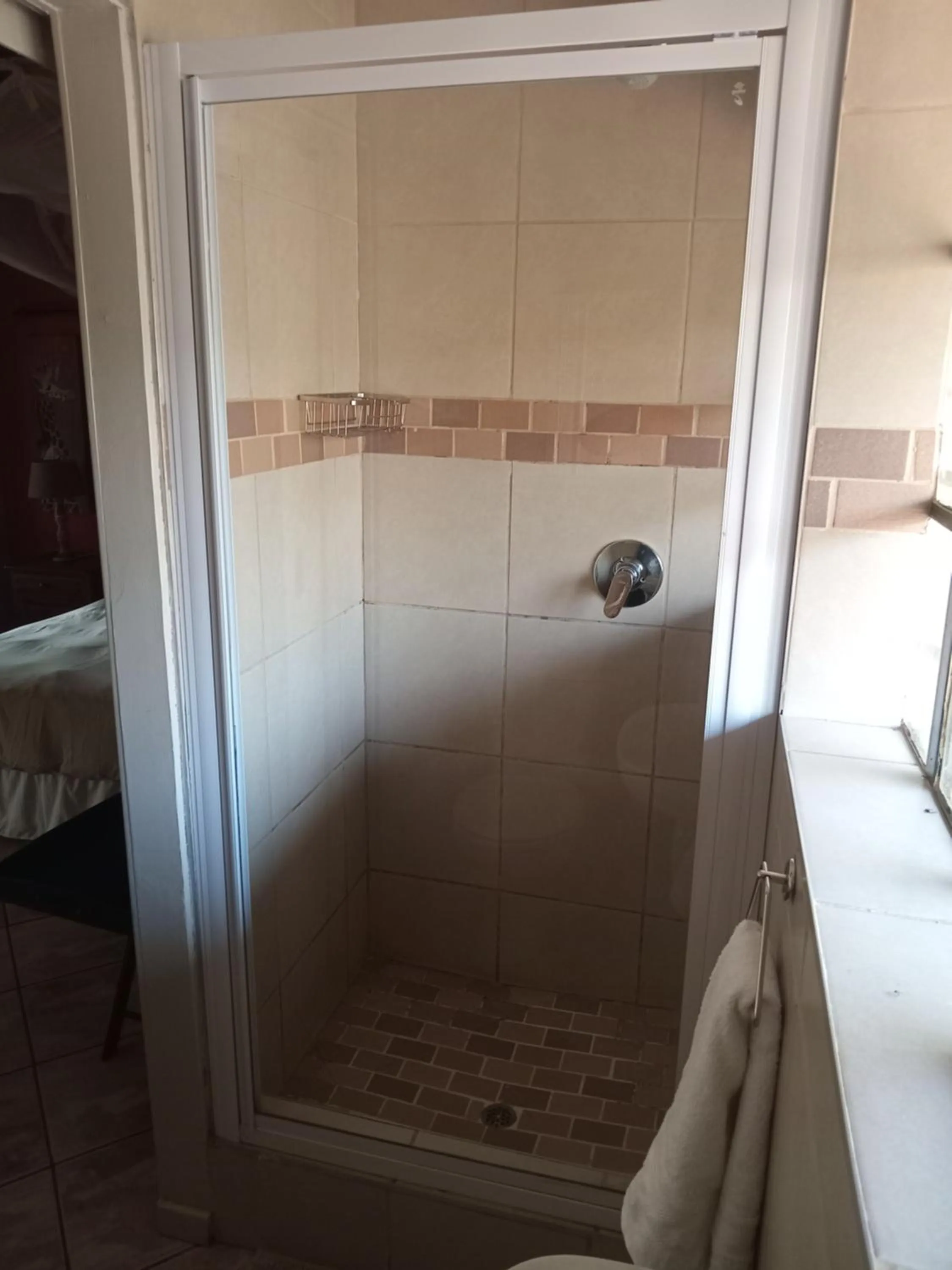 Shower in HomeBase Kruger