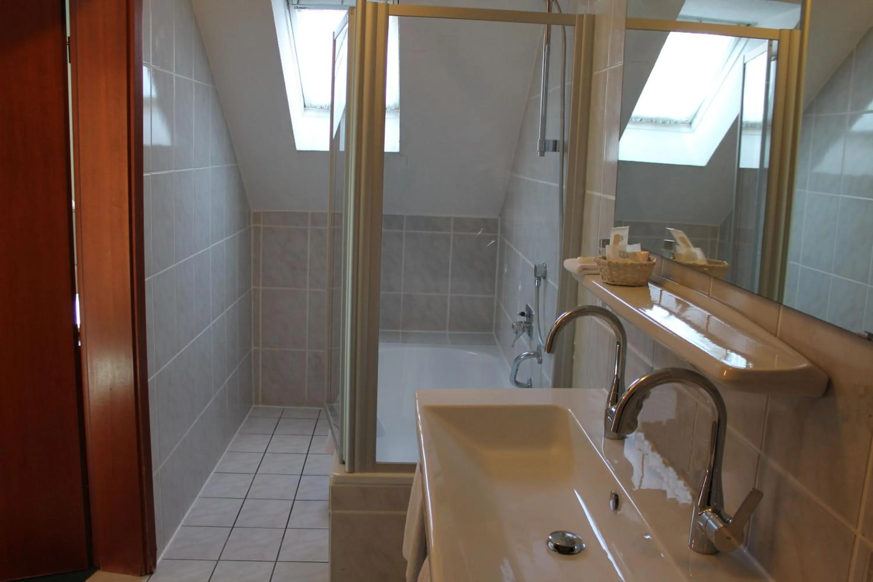 Day in Hotel Burg-Mühle