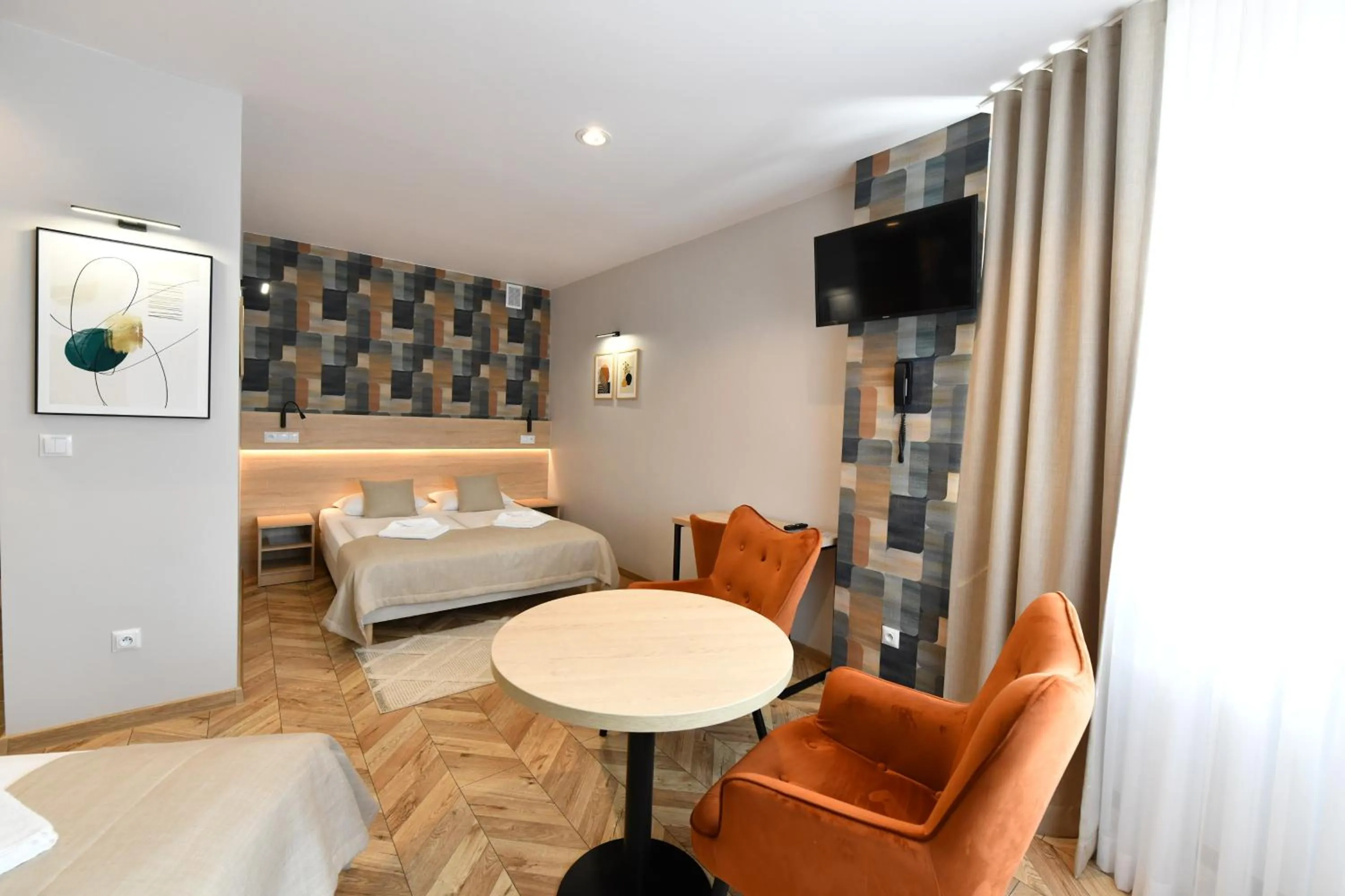 Seating area, Bed in Hotel Polonia