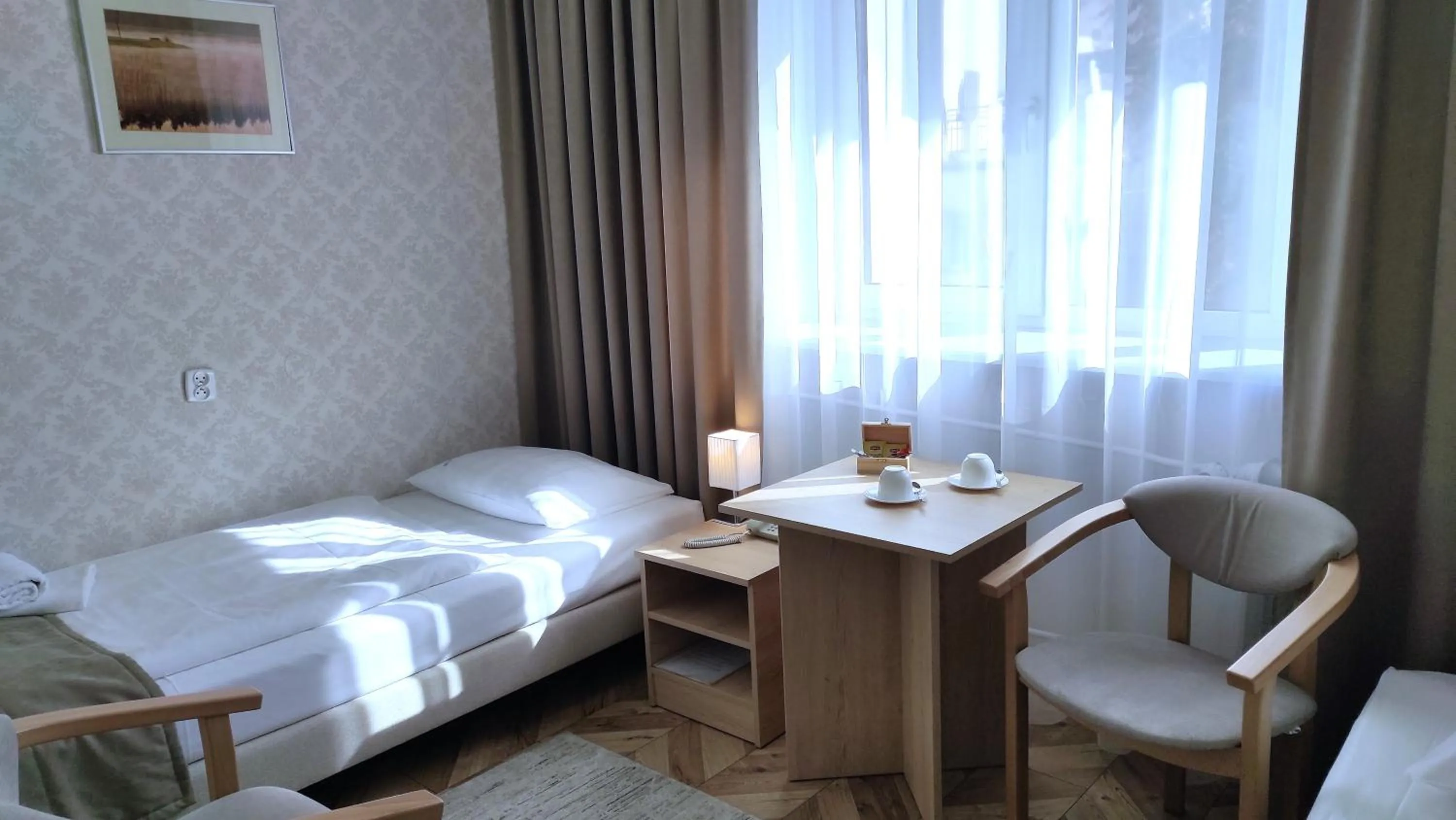 Bed in Hotel Polonia