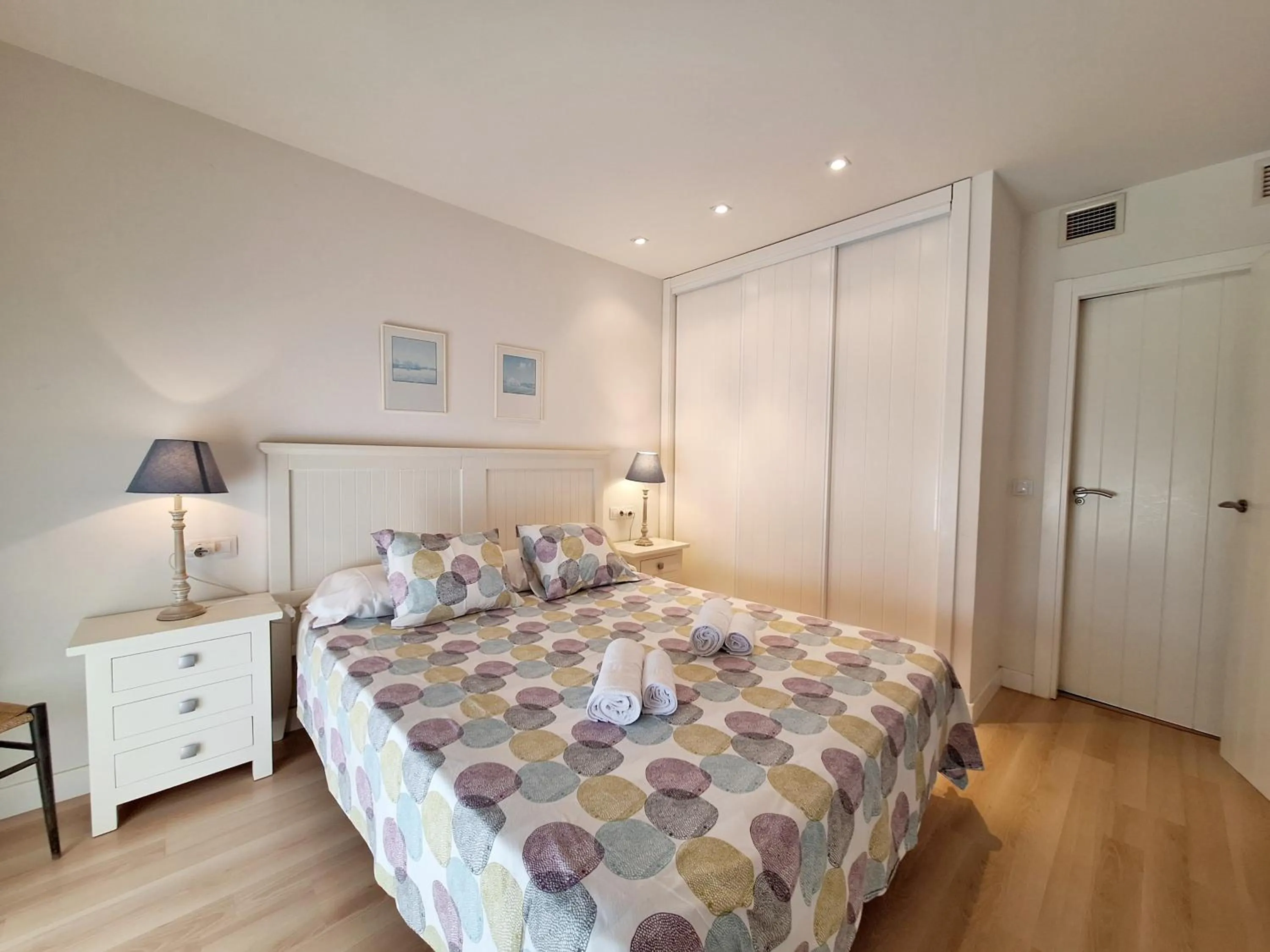 Bedroom, Bed in Apartamentos Alborada III