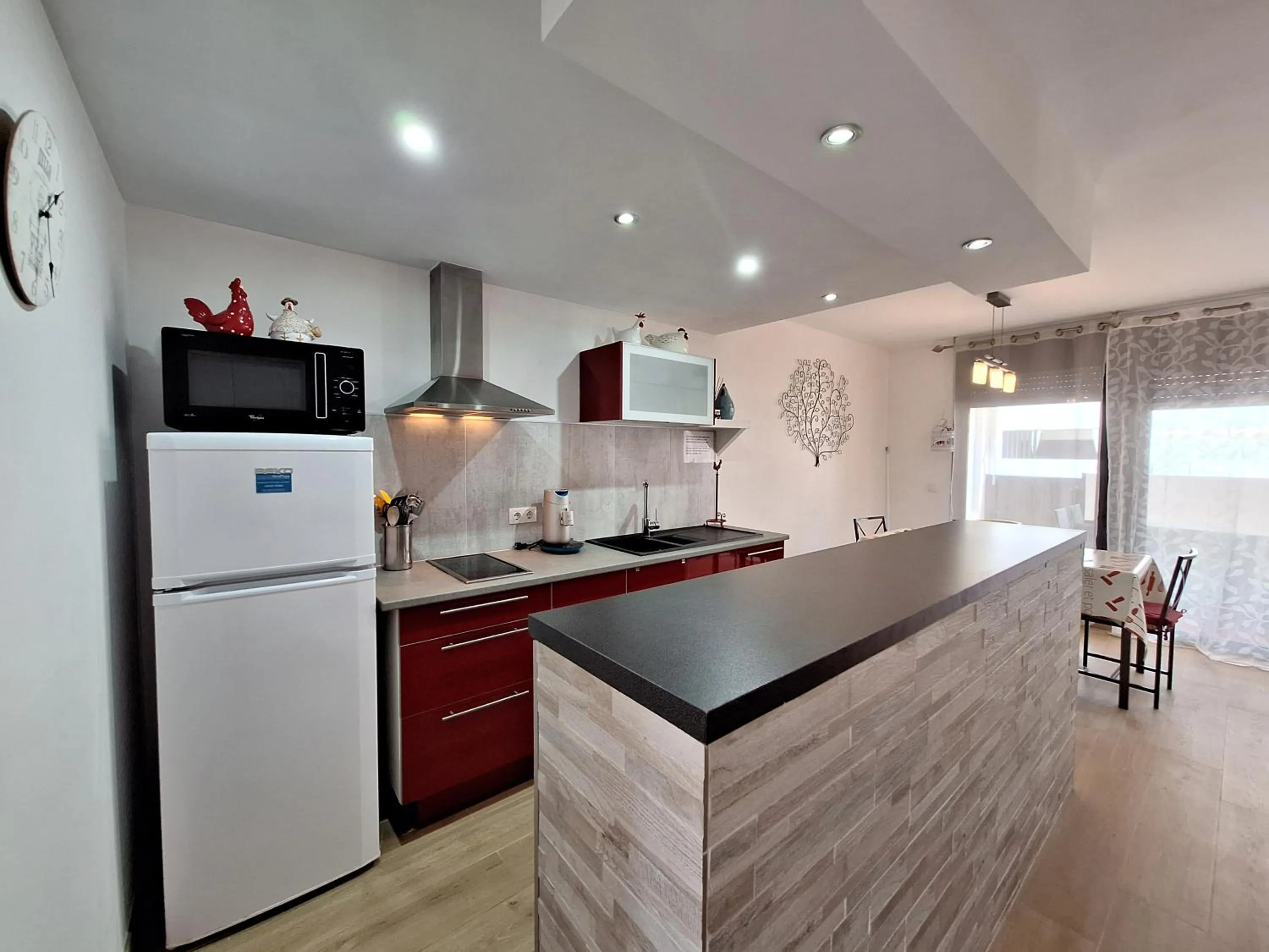 kitchen in Apartamentos Alborada III