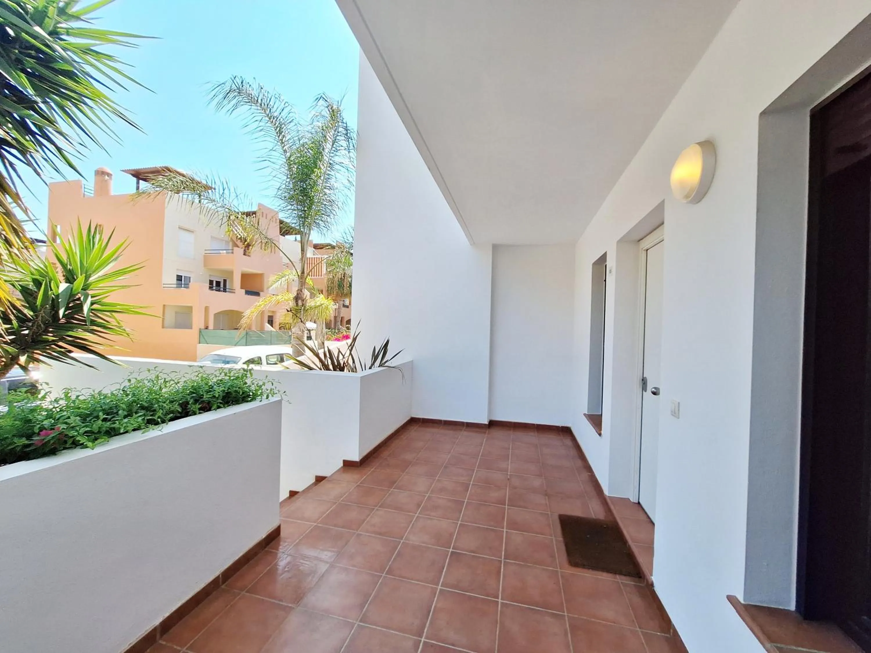 Facade/entrance in Apartamentos Alborada III