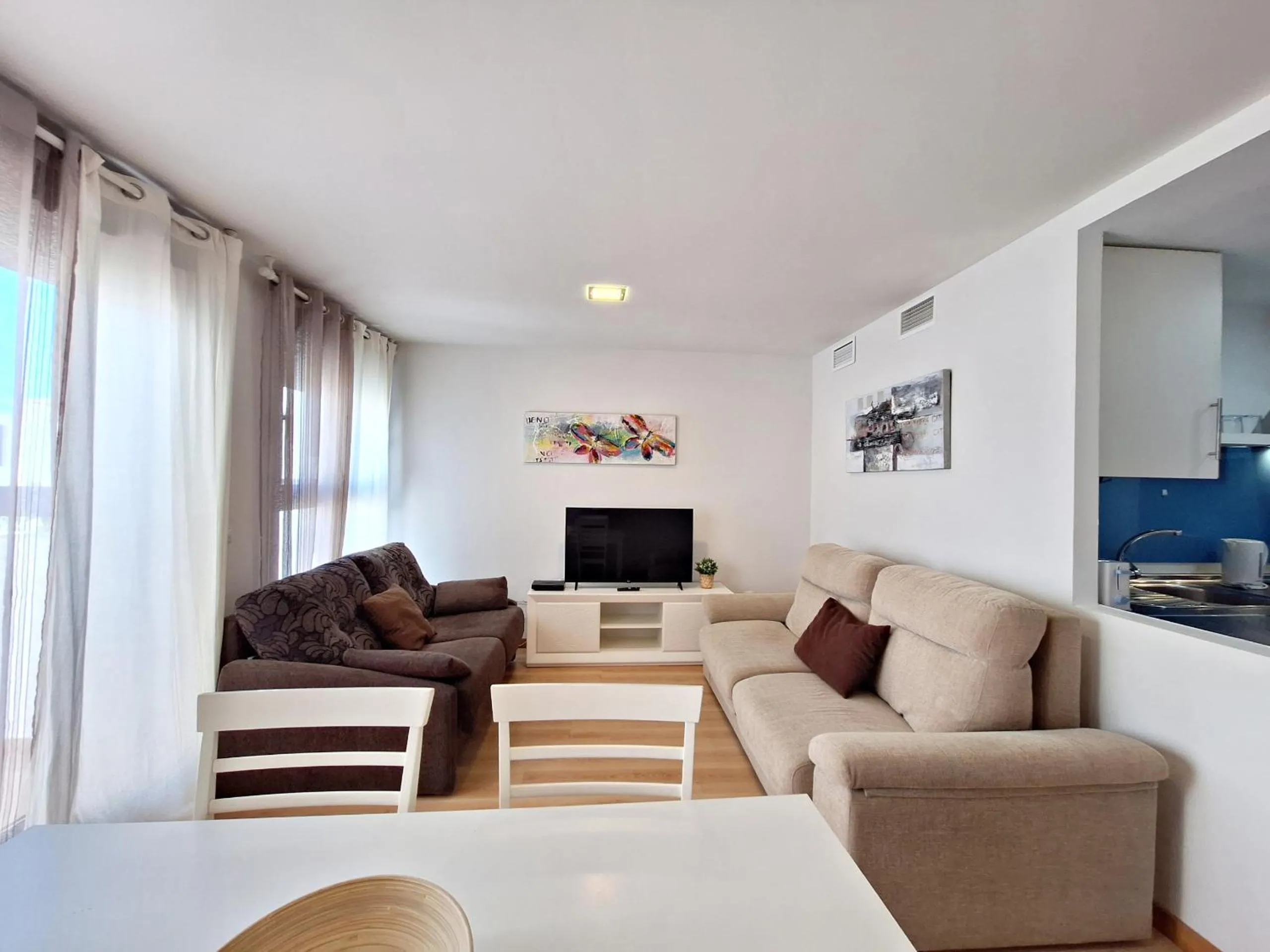Dining area in Apartamentos Alborada III