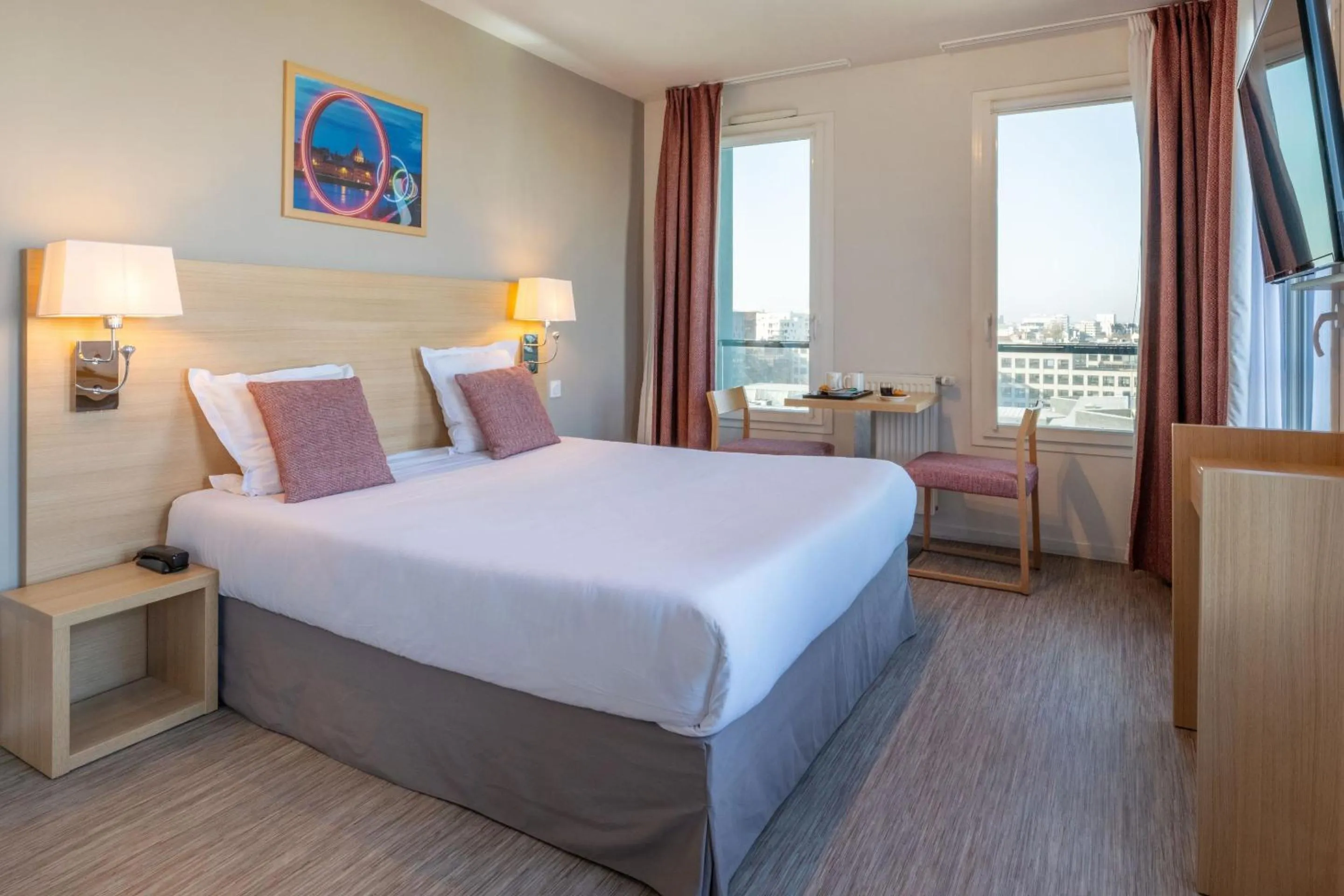 Bedroom, Bed in Appart'Hotel Odalys City - Nantes Cité des congrès