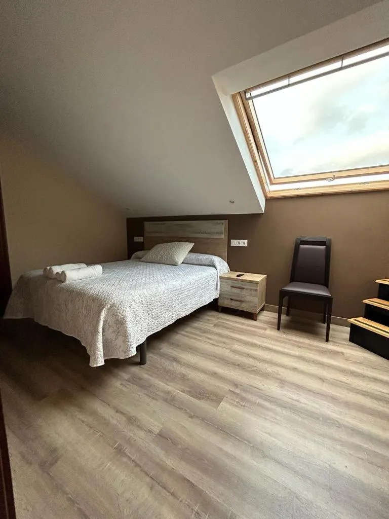 Bed in Hotel Restaurante el Fornon