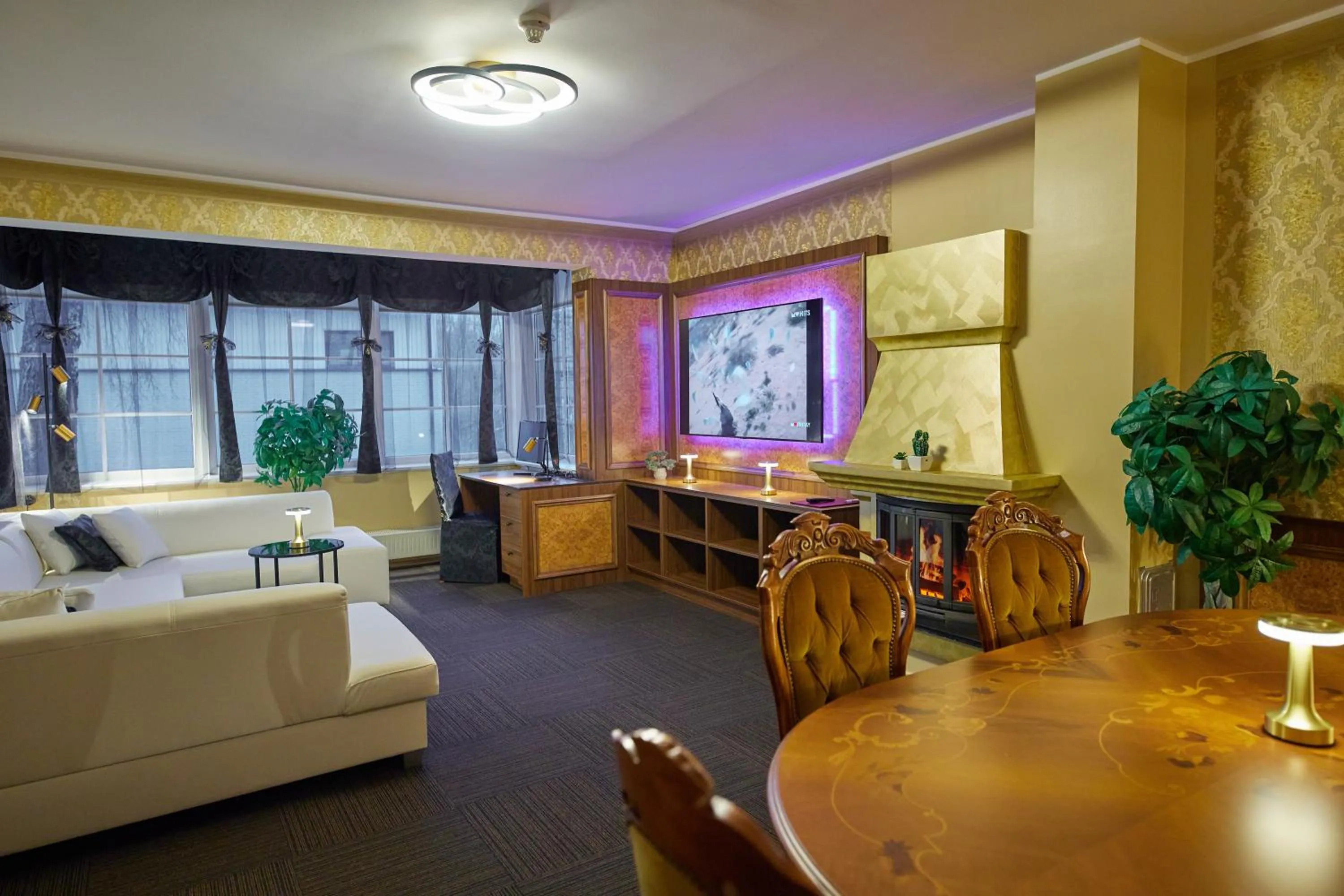 Deluxe One-Bedroom Apartment in SPA Hotell Peetrimõisa Villa